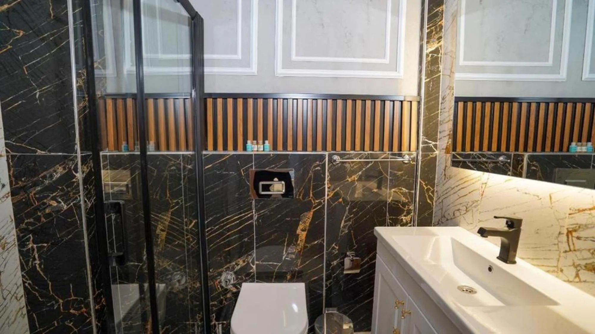 Bathroom in Fidan City Hotel