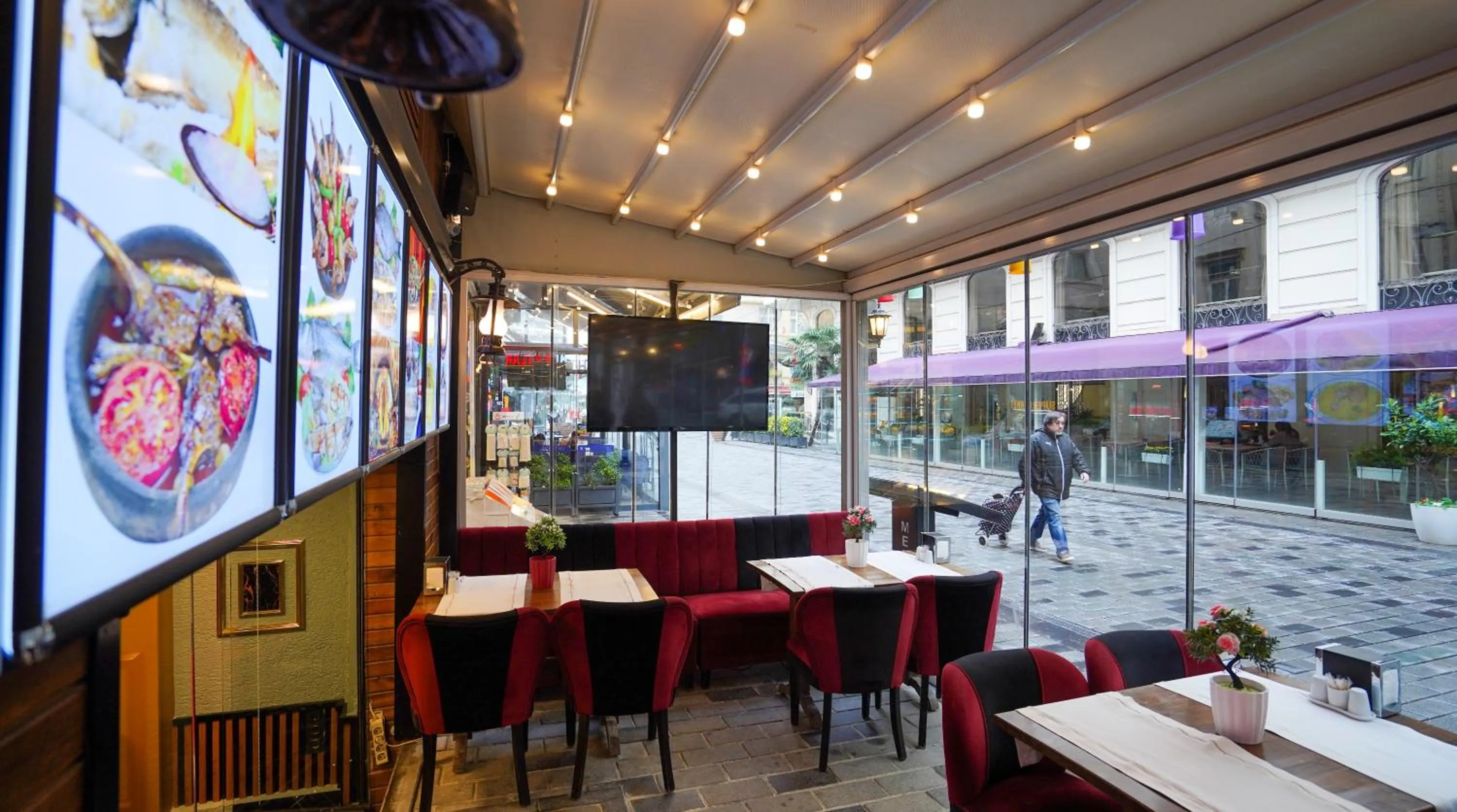 Restaurant/places to eat in Fidan City Hotel