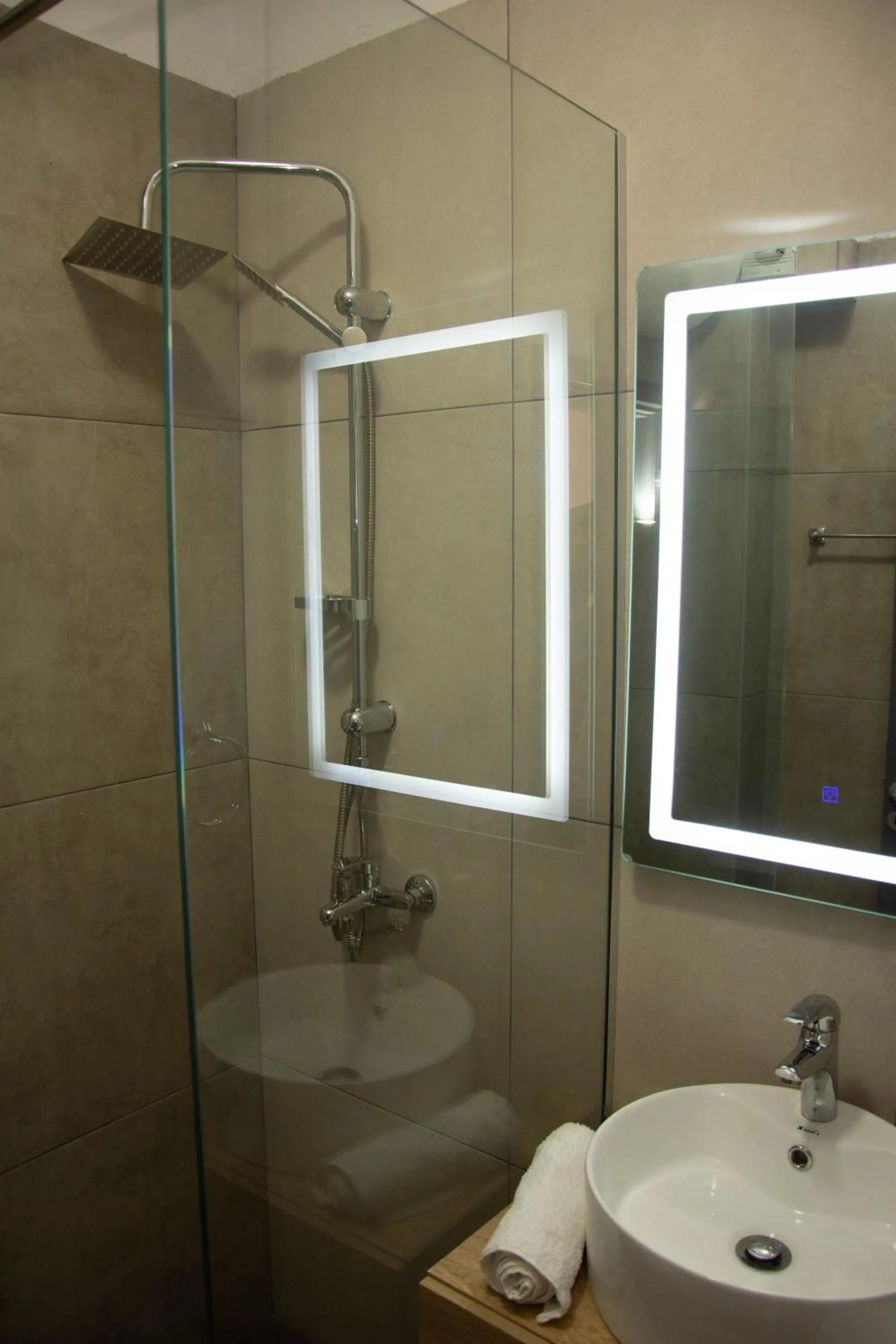 Shower in Wave Beachfront Apartments