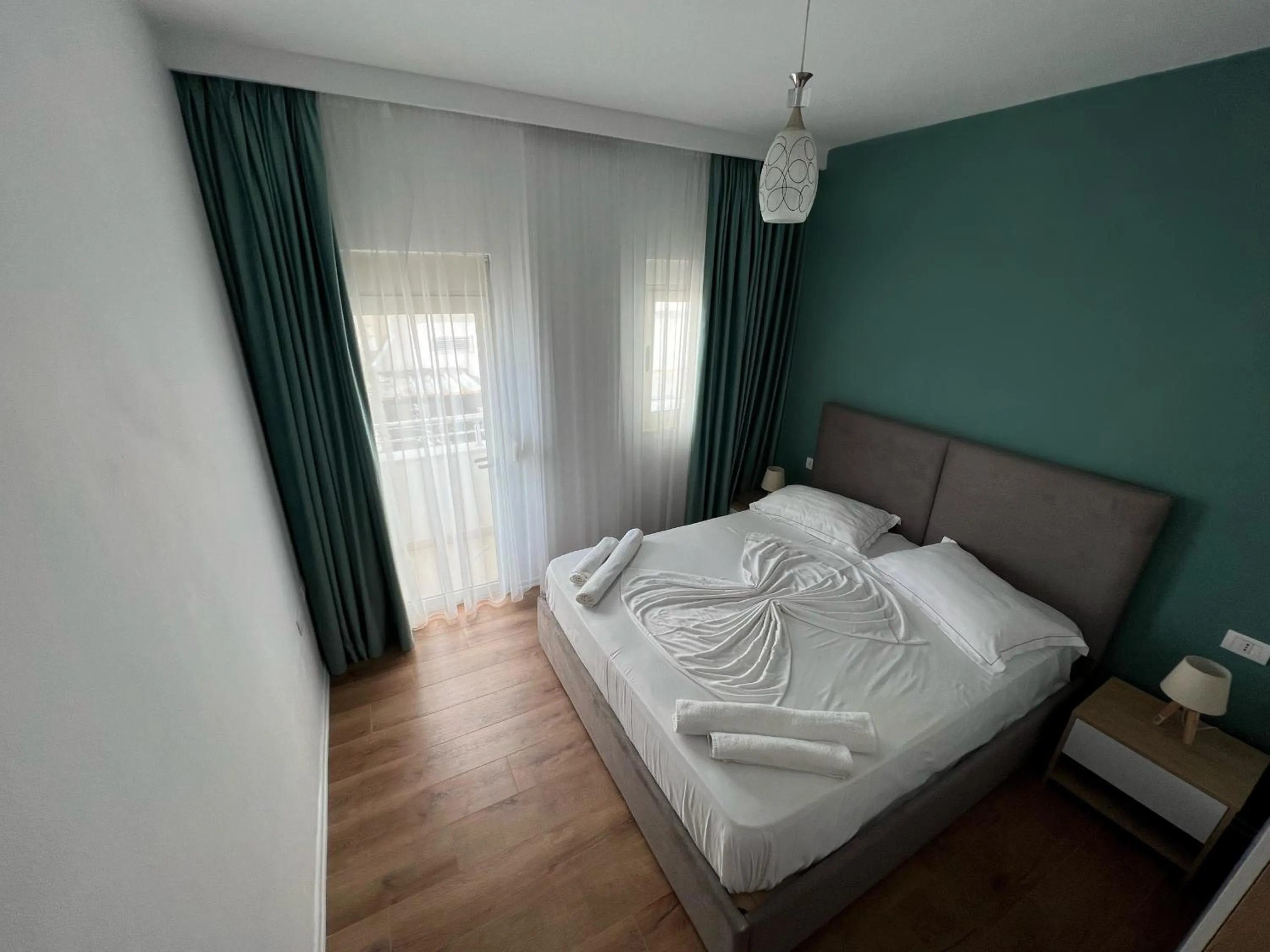 Spring, Bed in Wave Beachfront Apartments