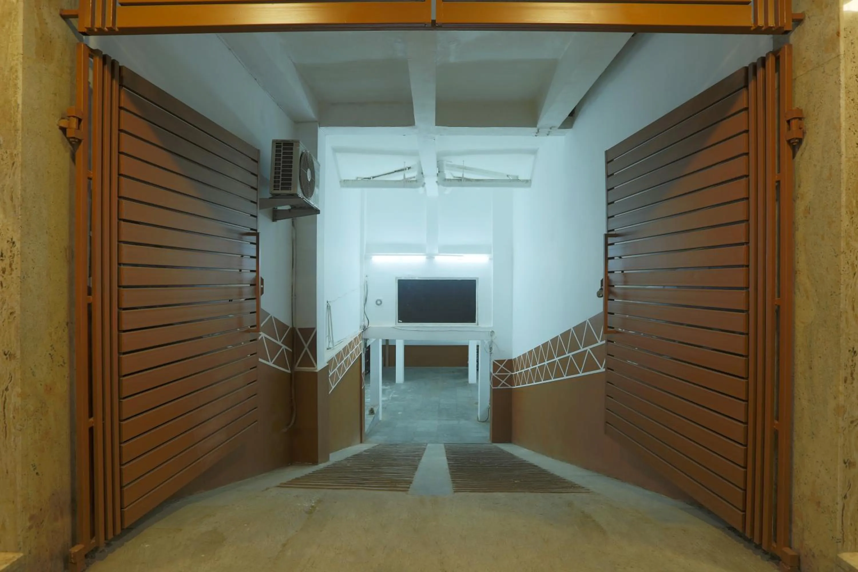 Parking in Arch Suites - Near Aerocity