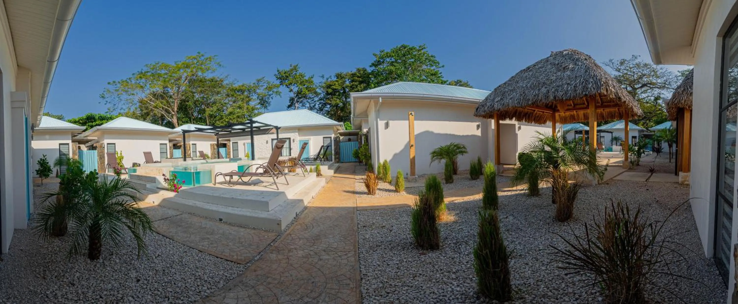 Property building in Villas VR Beachwalk Avellanas