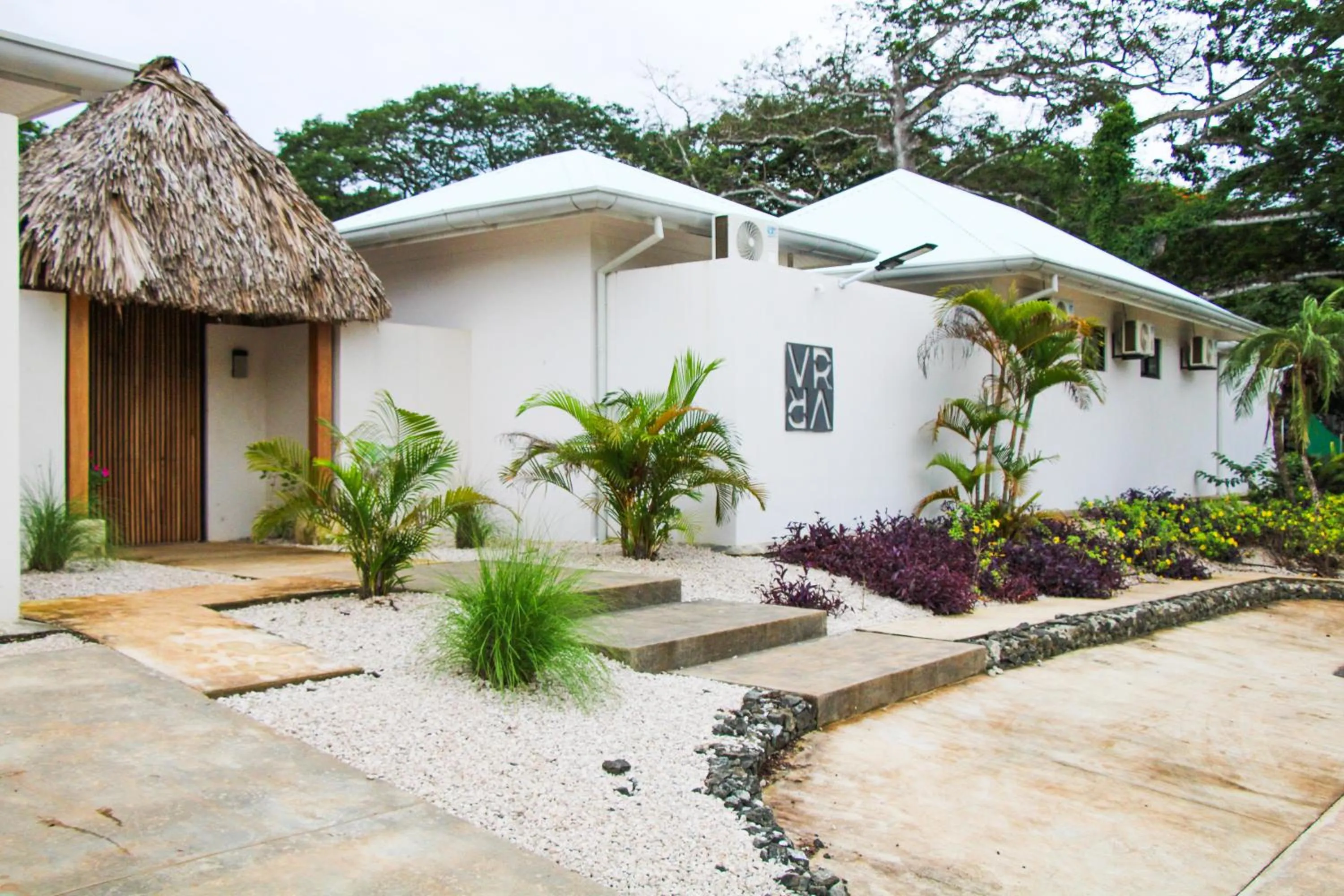 Property building in Villas VR Beachwalk Avellanas