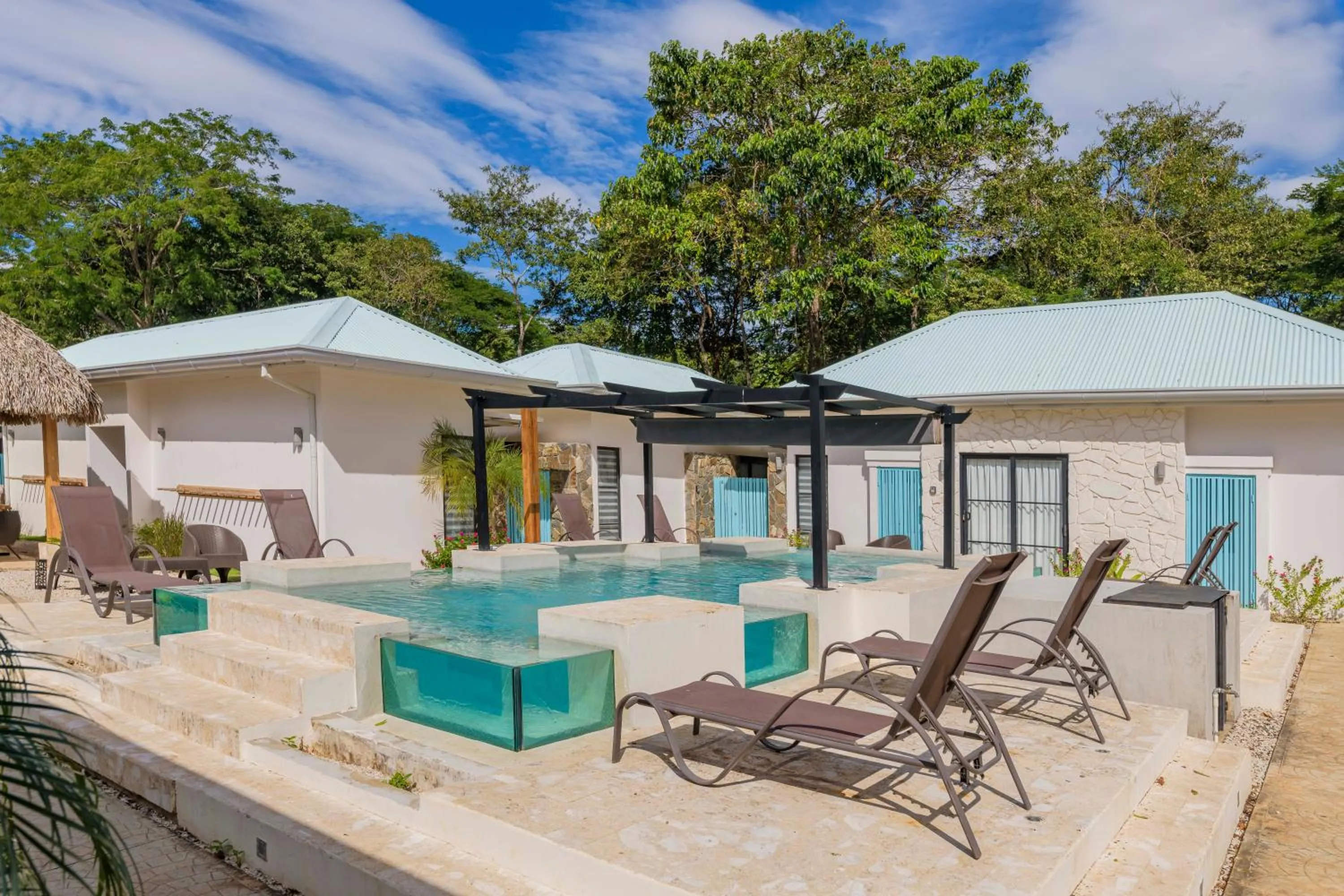 Villas VR Beachwalk Avellanas