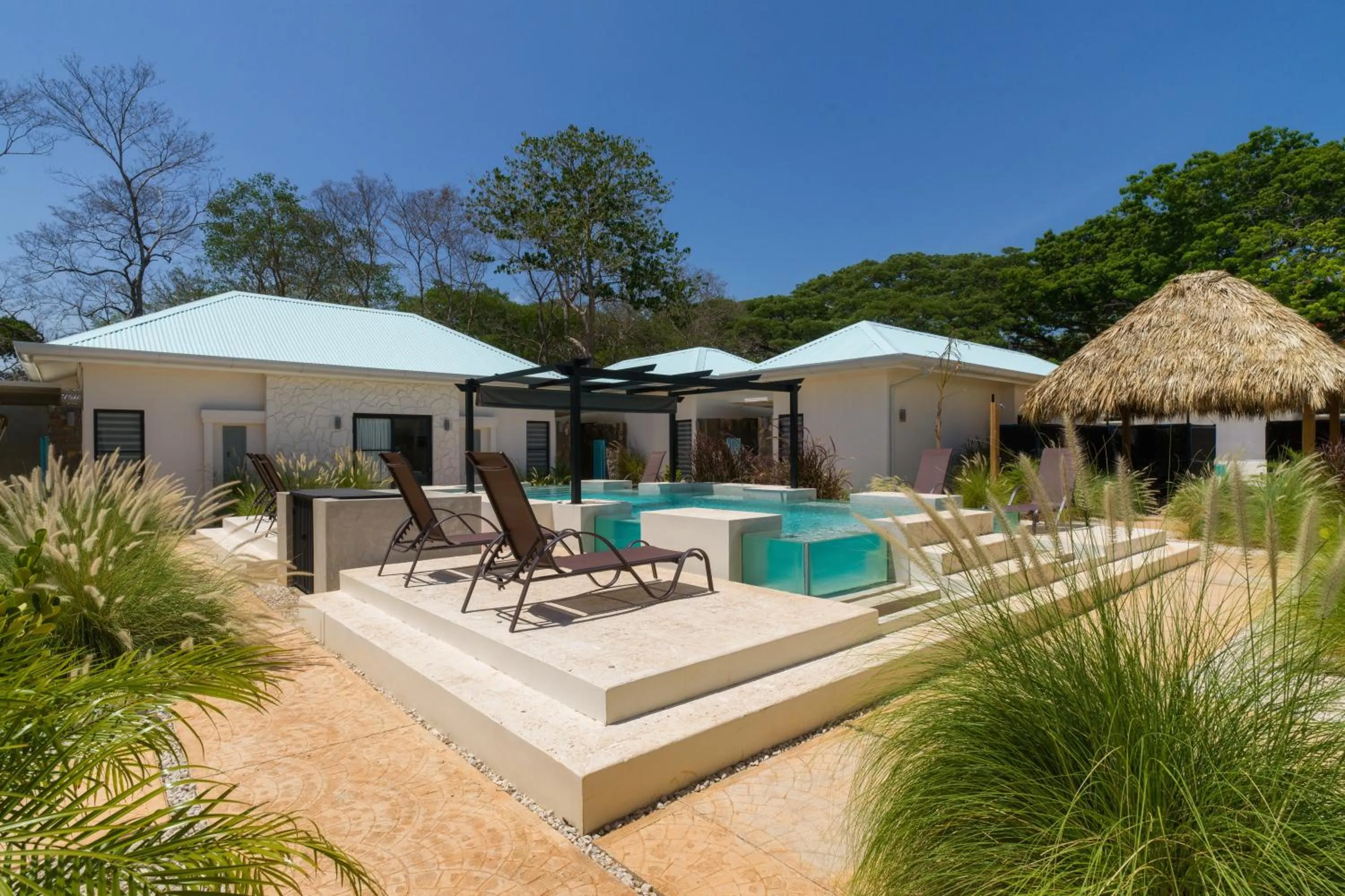 Swimming pool in Villas VR Beachwalk Avellanas