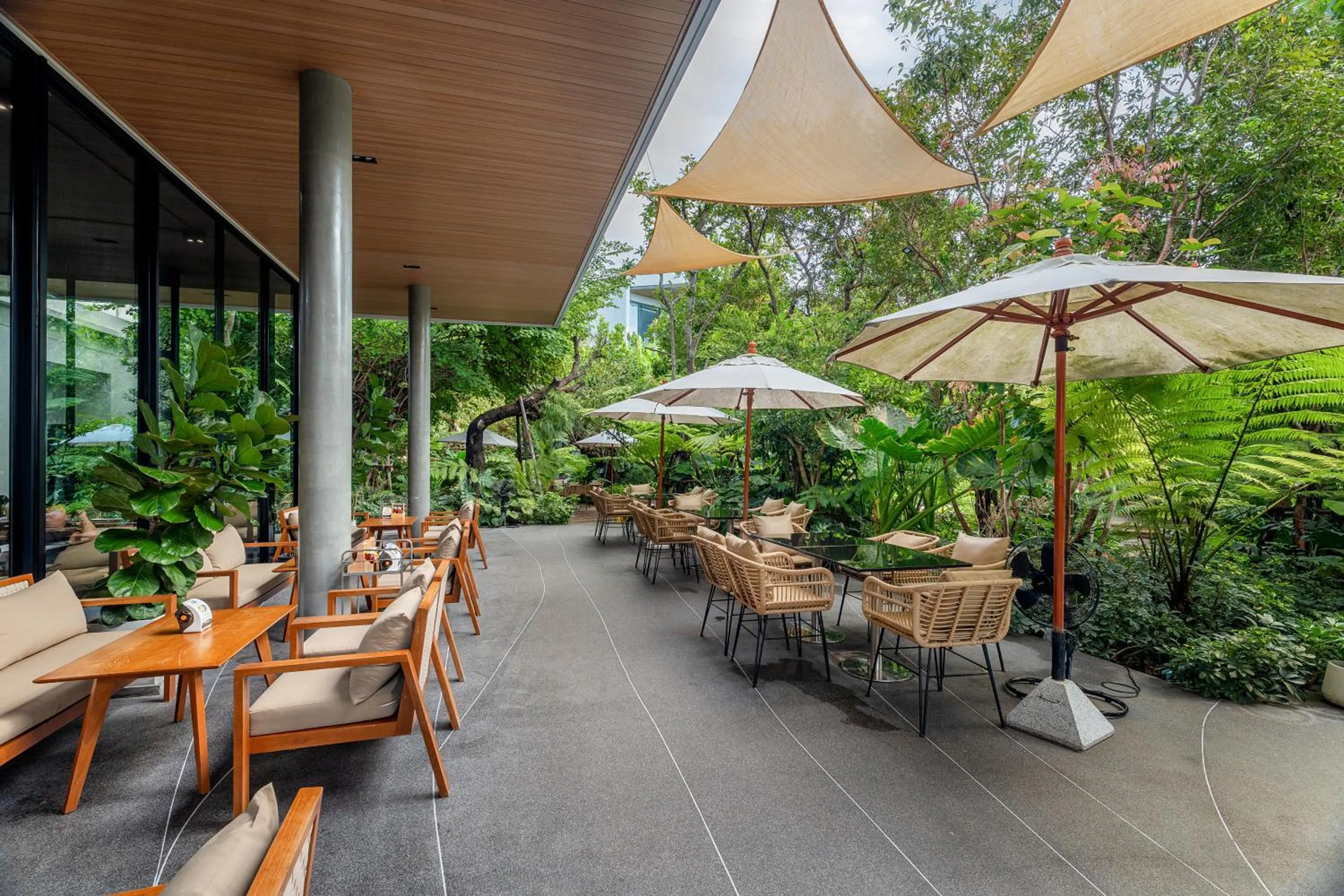 Restaurant/places to eat in Timberton Resort Khaoyai