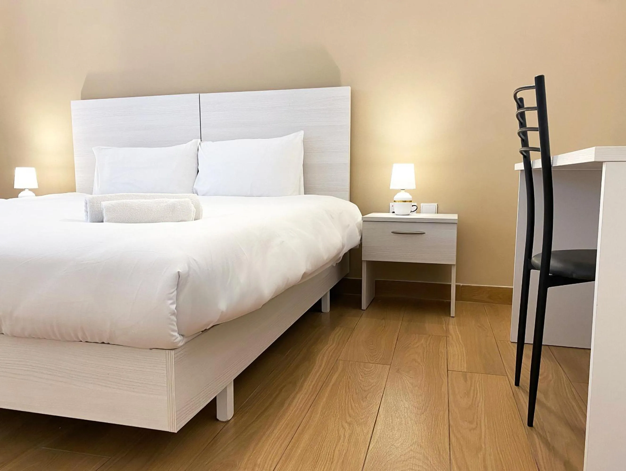 Bed in Miami Apartments