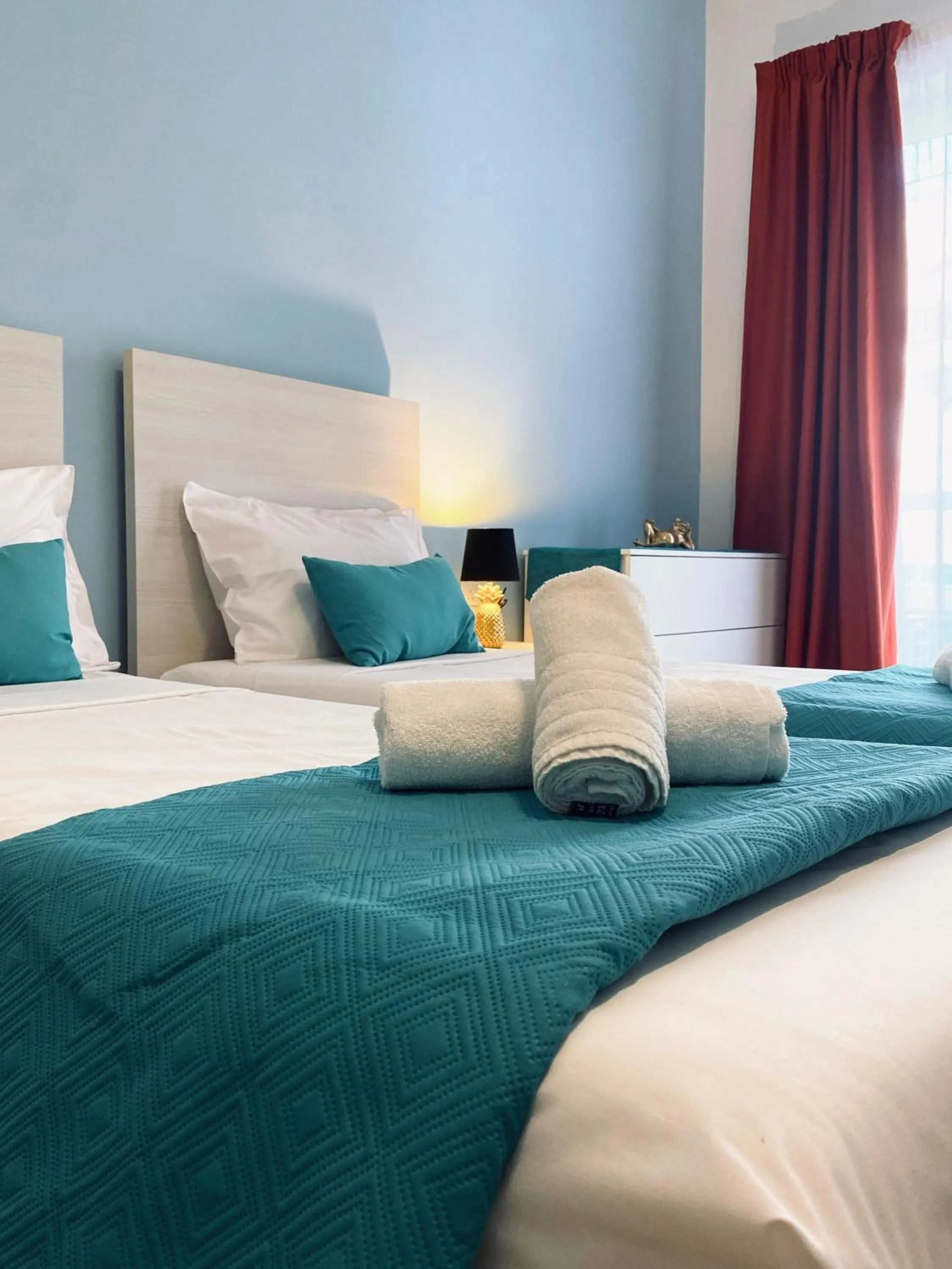 Bed in Miami Apartments