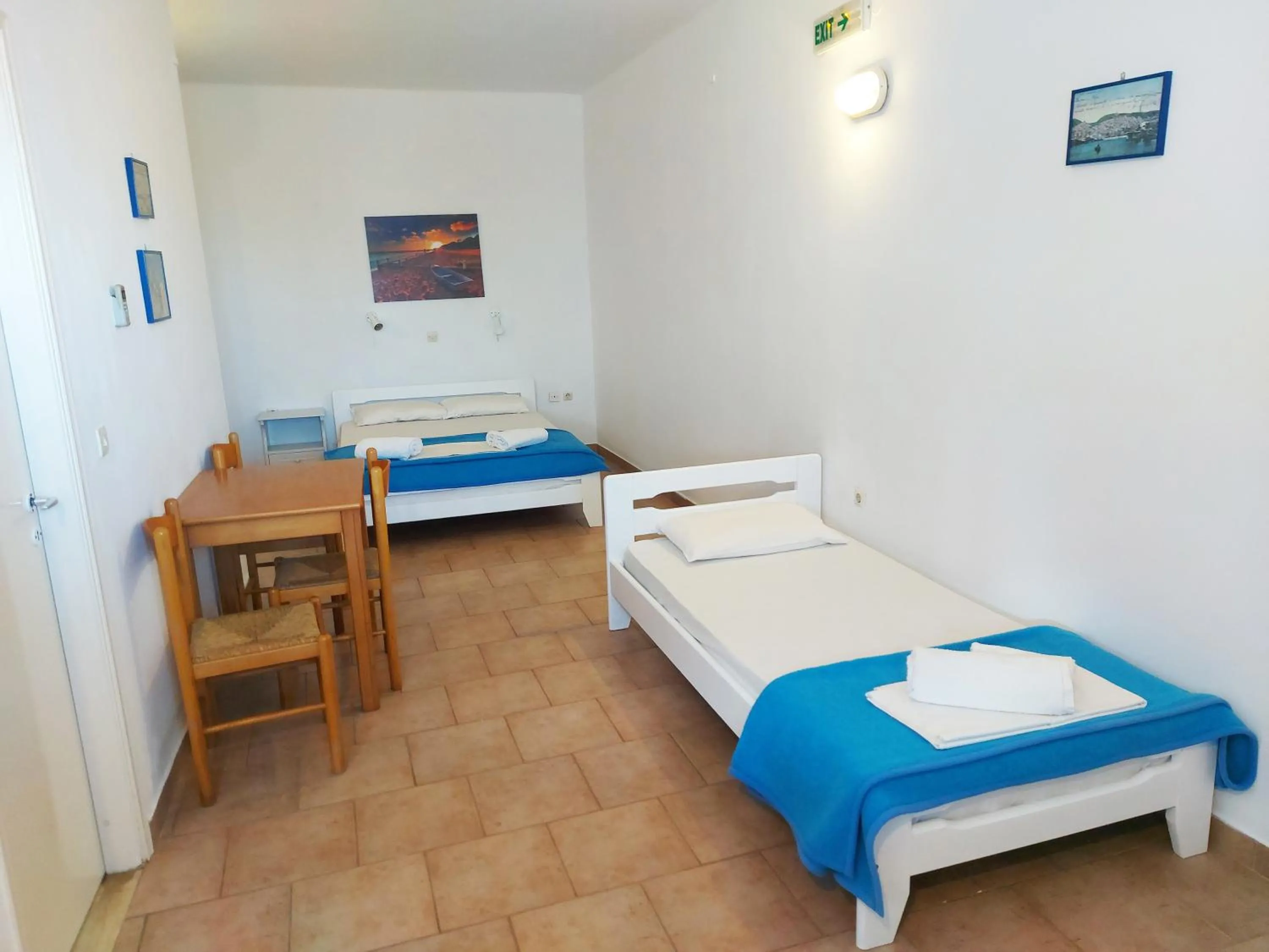 Photo of the whole room, Bed in Aigaio View Studios & Rooms