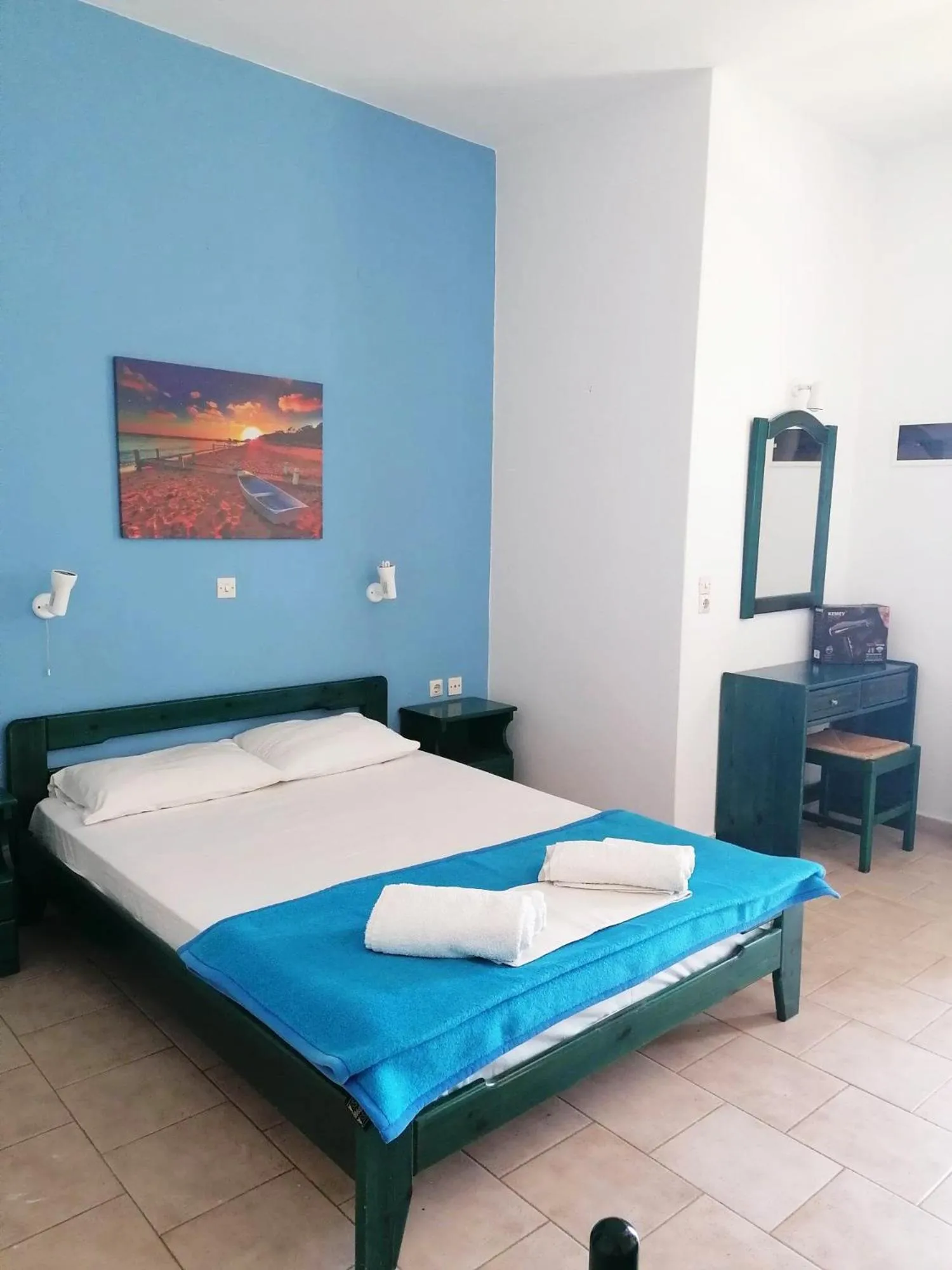 Photo of the whole room, Bed in Aigaio View Studios & Rooms
