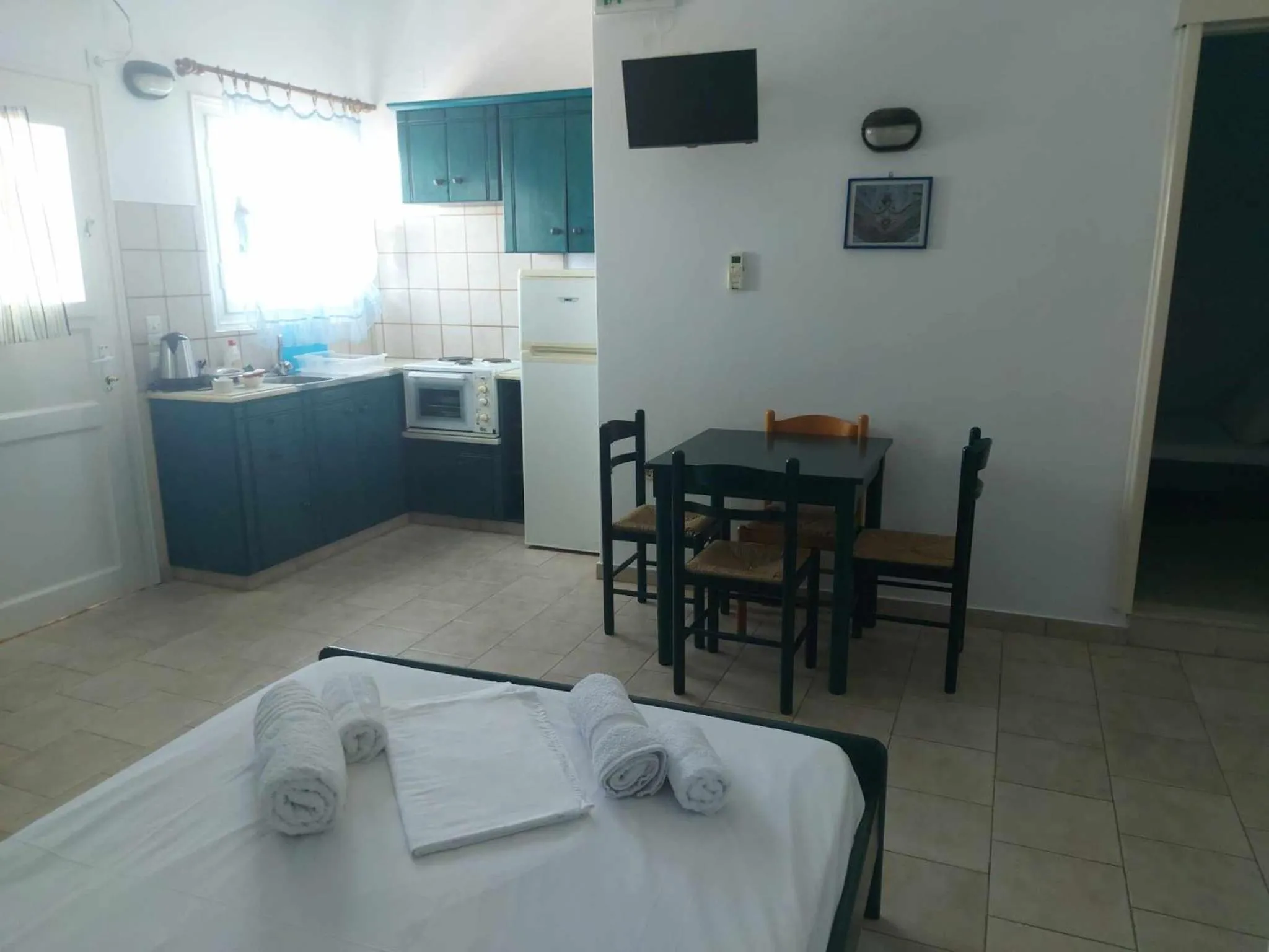 Kitchen or kitchenette in Aigaio View Studios & Rooms