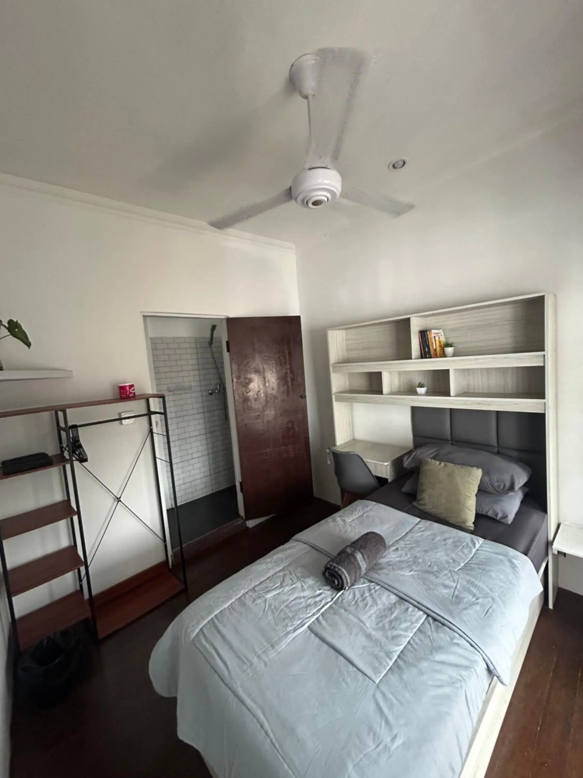 Standard Single Room in White sandat guest house Standard Single Room in White sandat guest house