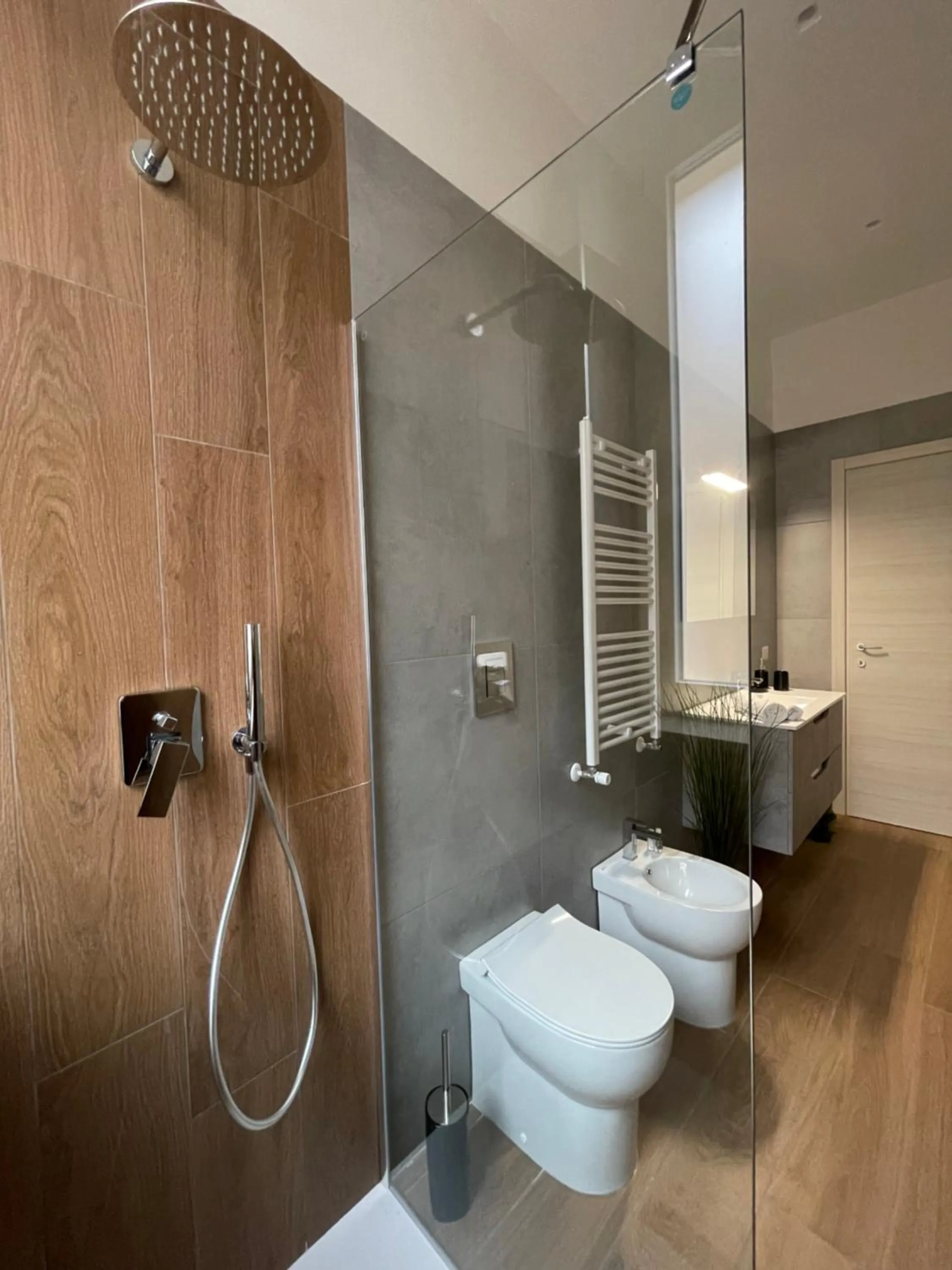 Shower in Maioliche Apartment