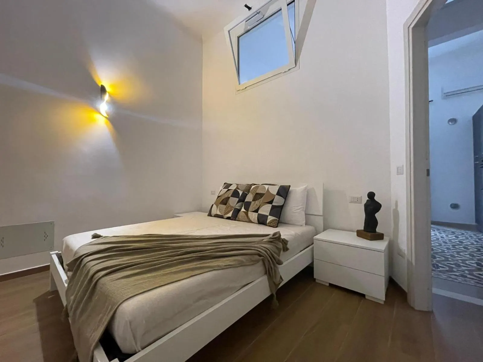 Bedroom, Bed in Maioliche Apartment