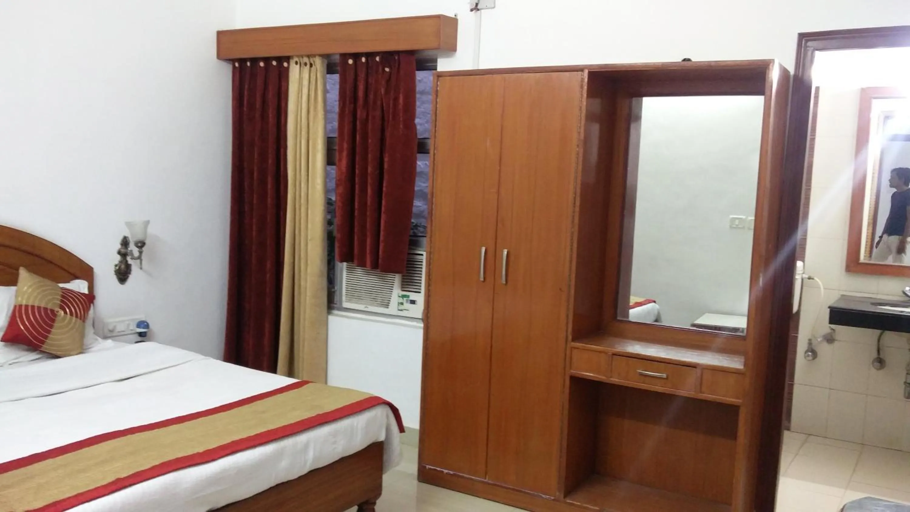 Bedroom in Euro Star Inn