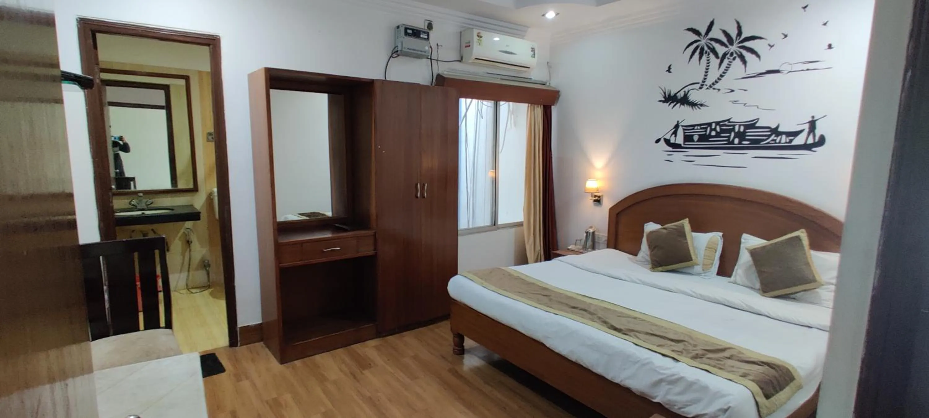 Photo of the whole room in Euro Star Inn