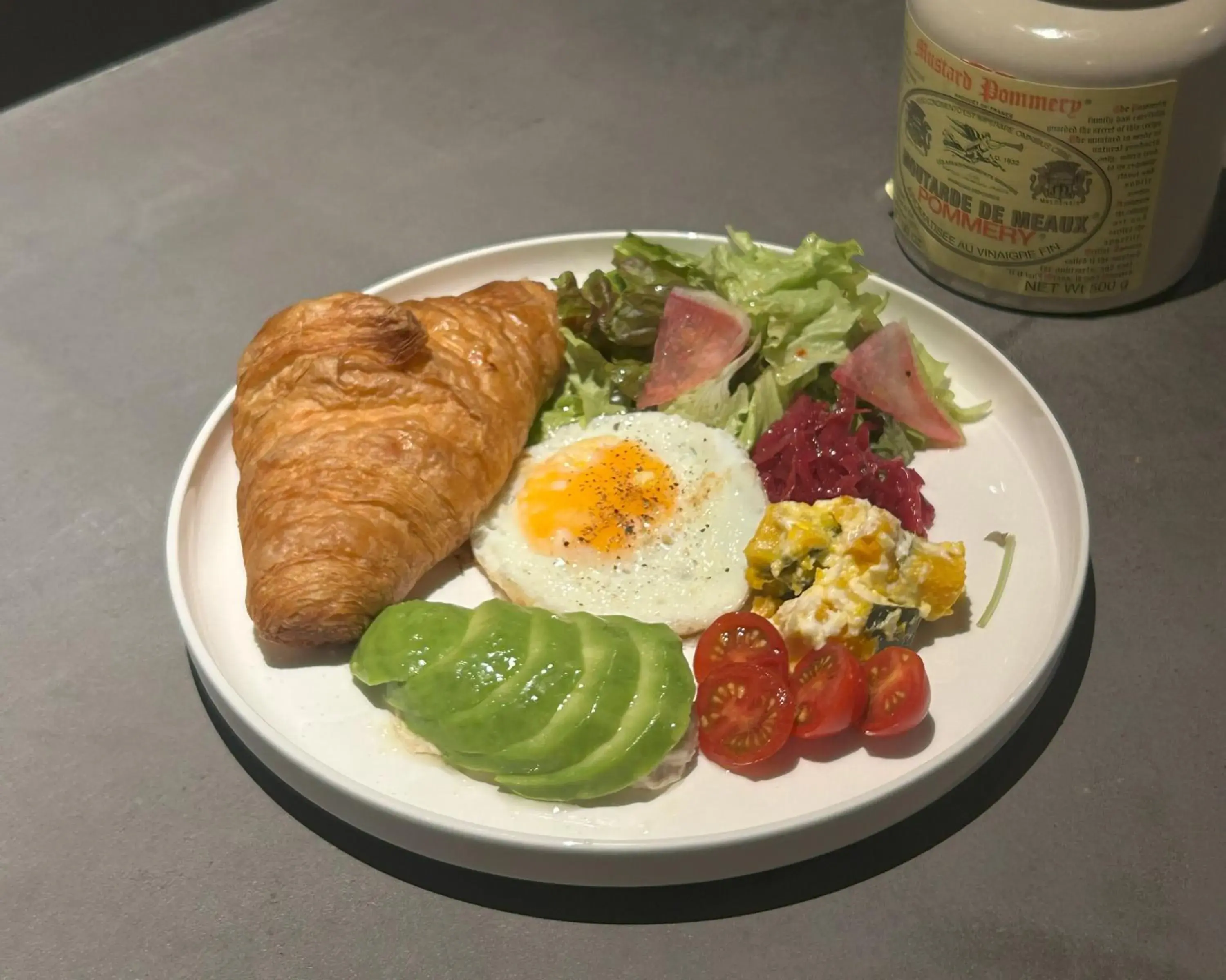 Restaurant/places to eat in R Hotel Namba South Restaurant/places to eat in R Hotel Namba South