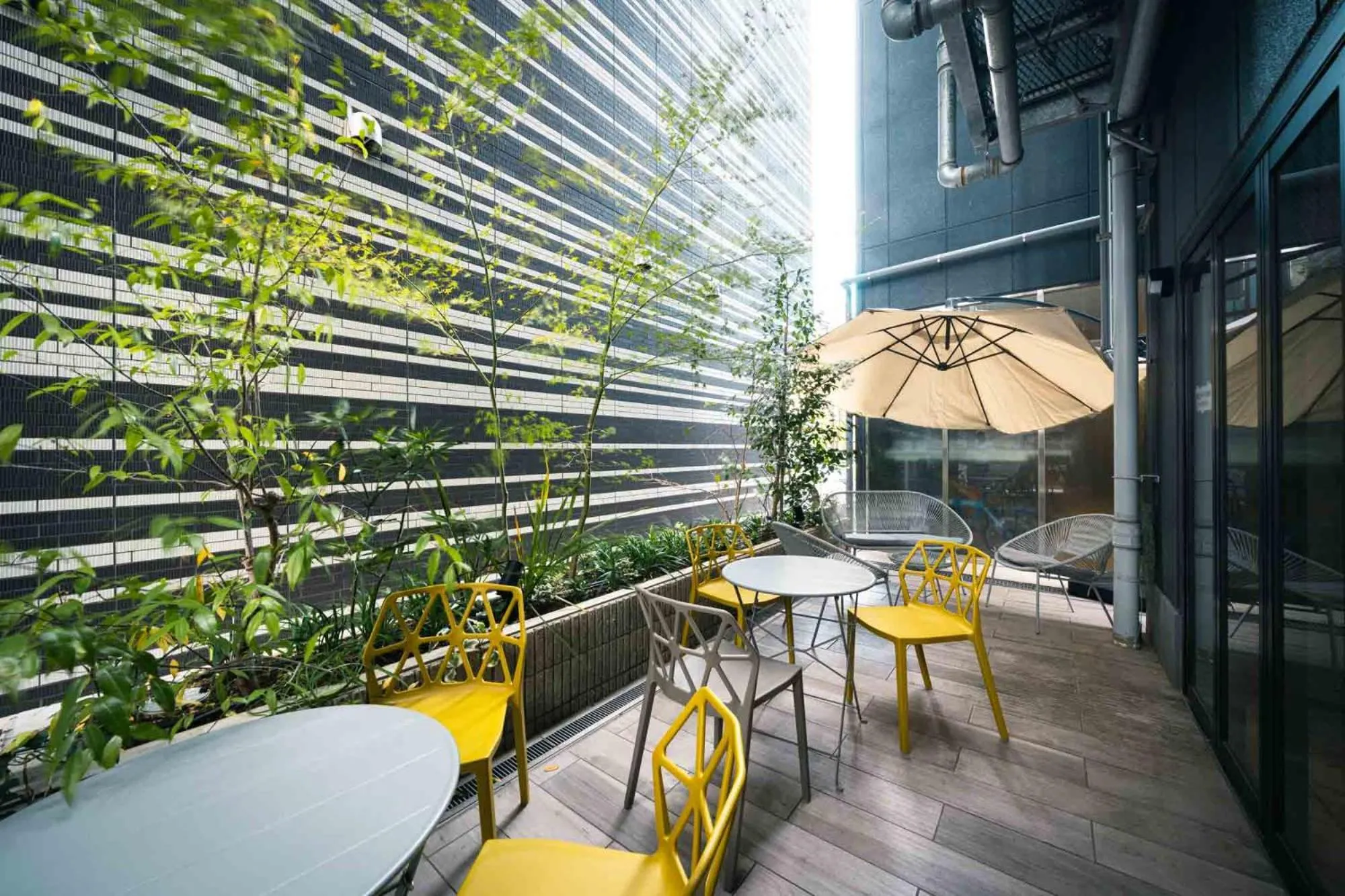 Patio in R Hotel Namba South