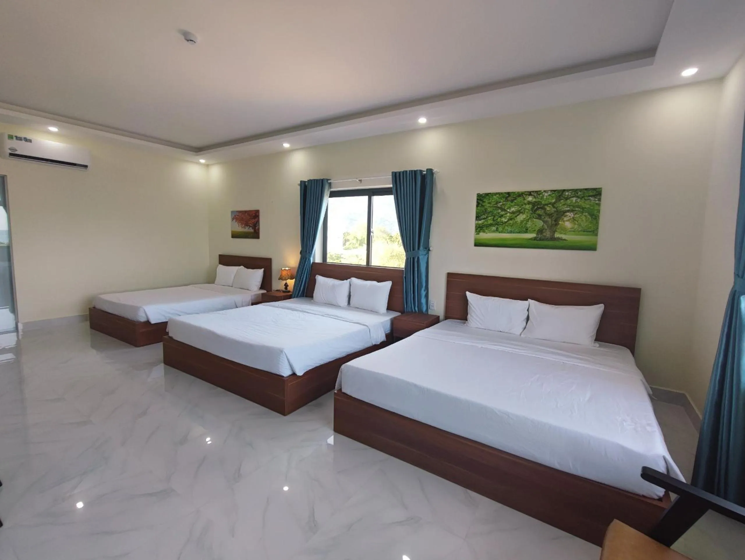 Bed in Hoàng Anh Côn Đảo Hotel