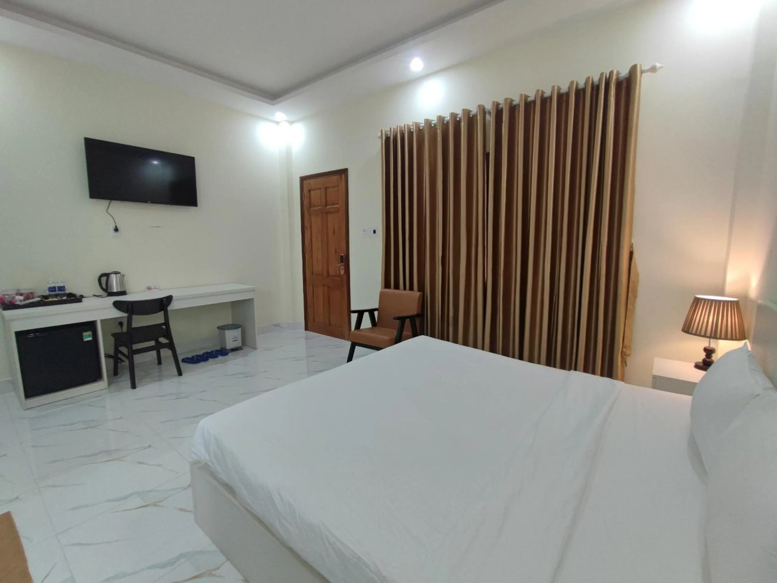 Bedroom, Bed in Hoàng Anh Côn Đảo Hotel