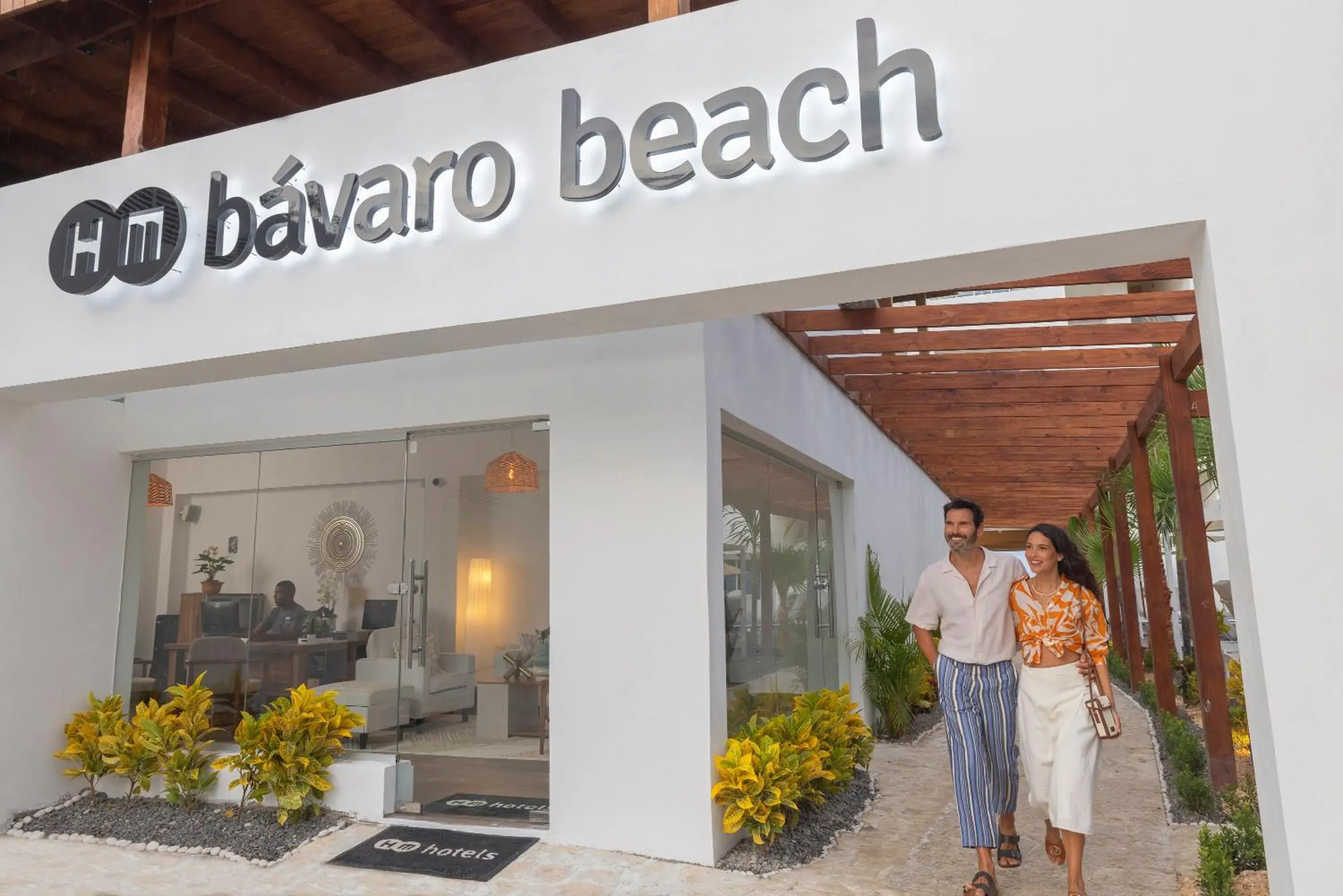 Facade/entrance in Hotel HM Bavaro Beach - Adults Only Facade/entrance in Hotel HM Bavaro Beach - Adults Only