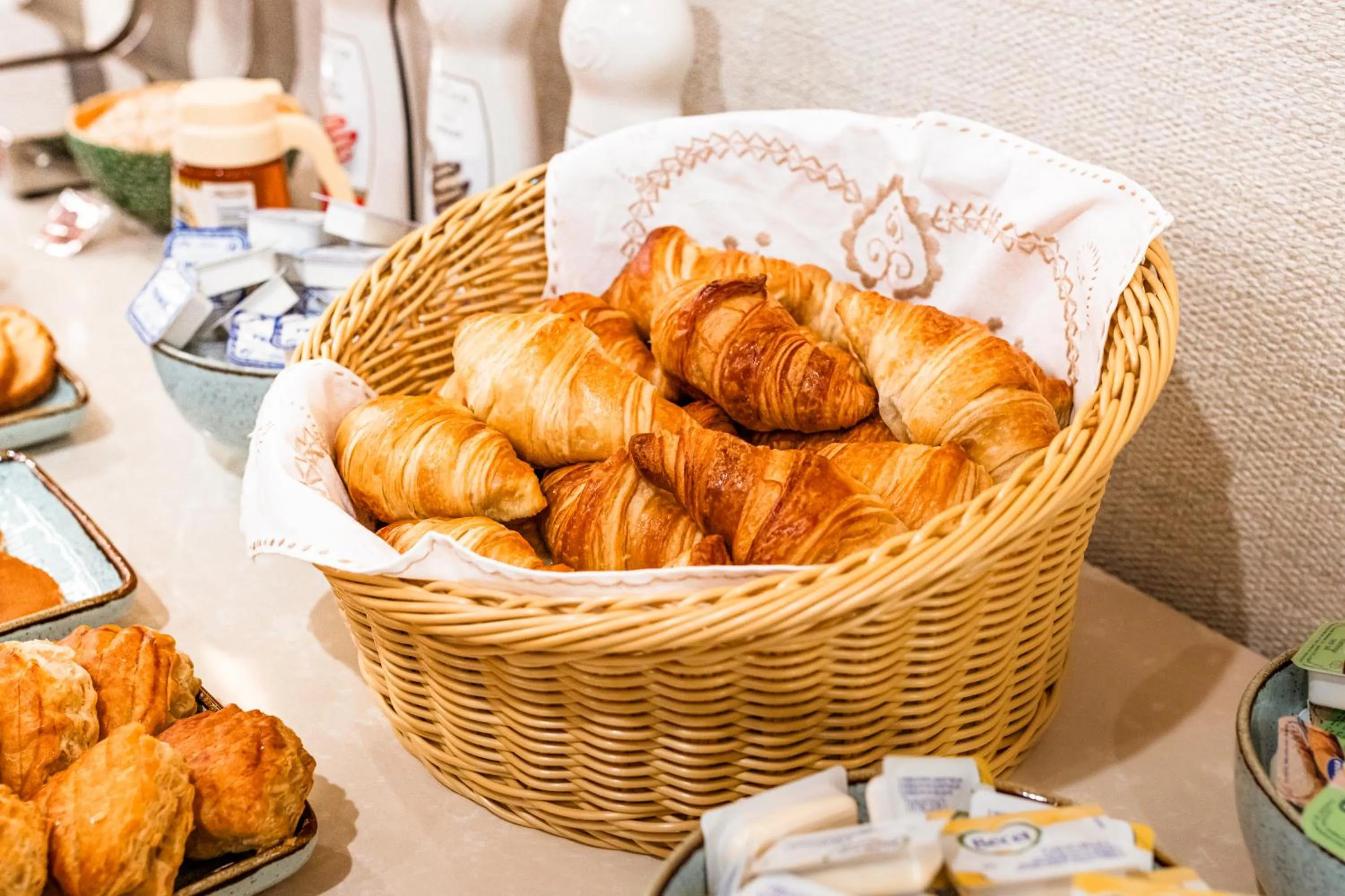 Restaurant/places to eat in Next Level Premium Hotels