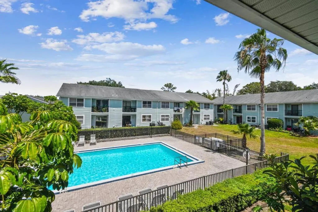 Swimming pool in The Orchid by DNY Prime