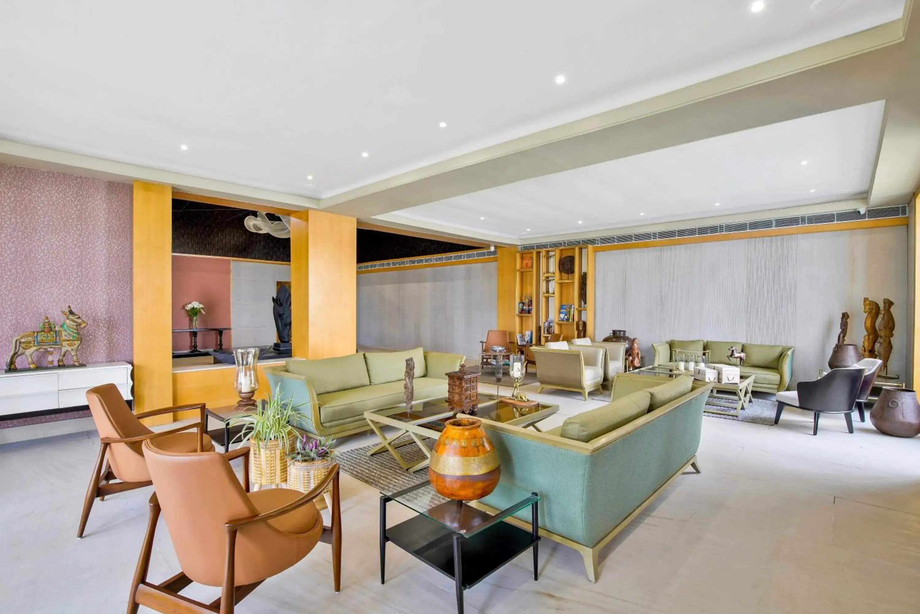 Lobby or reception in Pramod Lands End Resort, a member of Radisson Individuals Lobby or reception in Pramod Lands End Resort, a member of Radisson Individuals