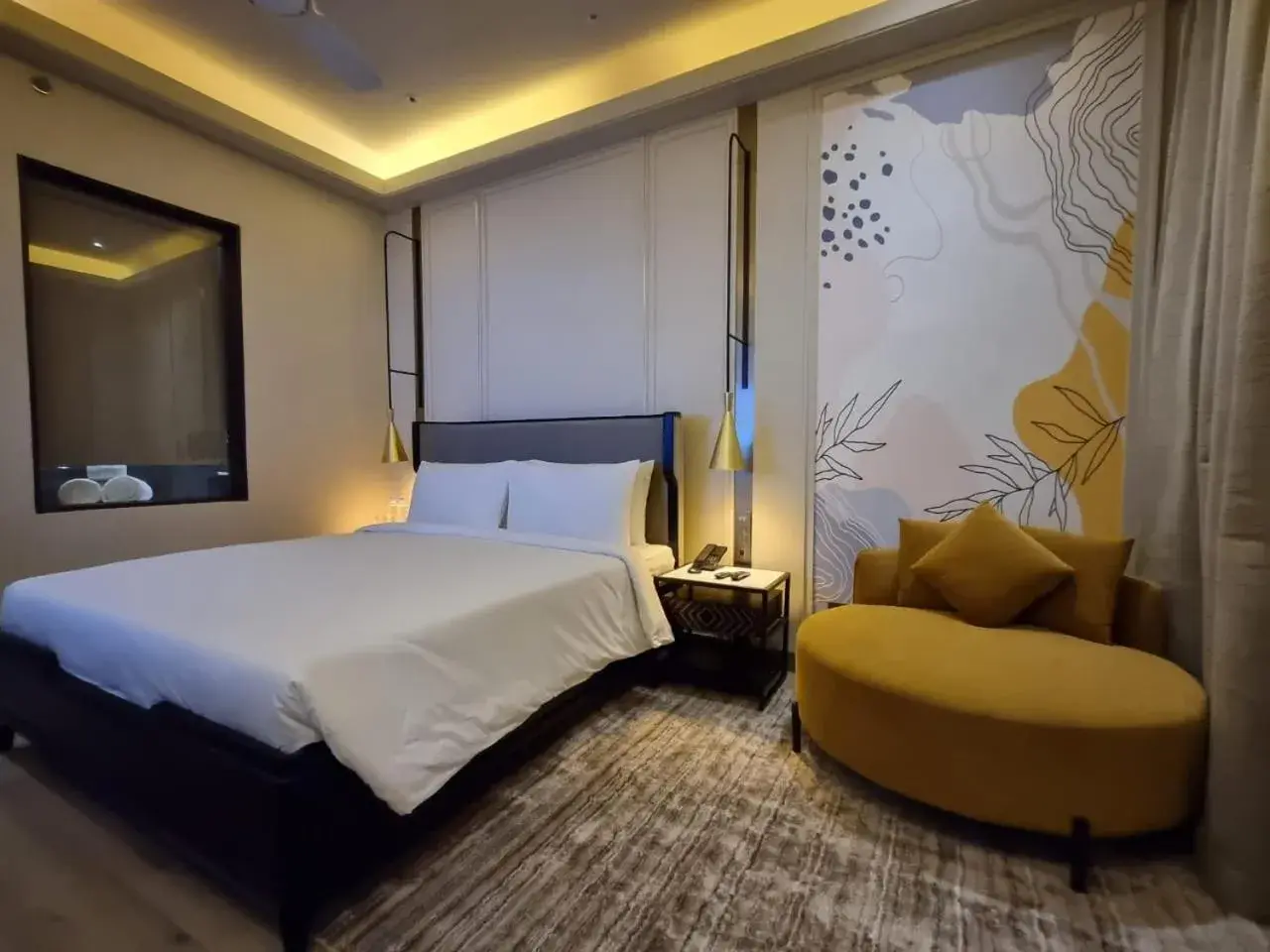 Bedroom, Bed in Pramod Lands End Resort, a member of Radisson Individuals Bedroom, Bed in Pramod Lands End Resort, a member of Radisson Individuals