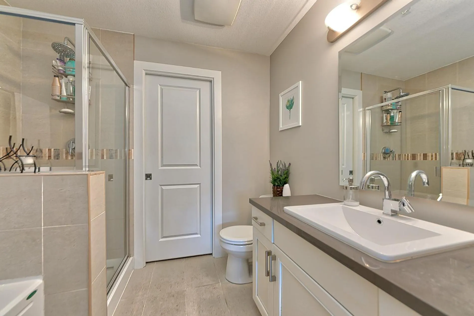 Stay In The Okanagan - Copper Sky, West Kelowna