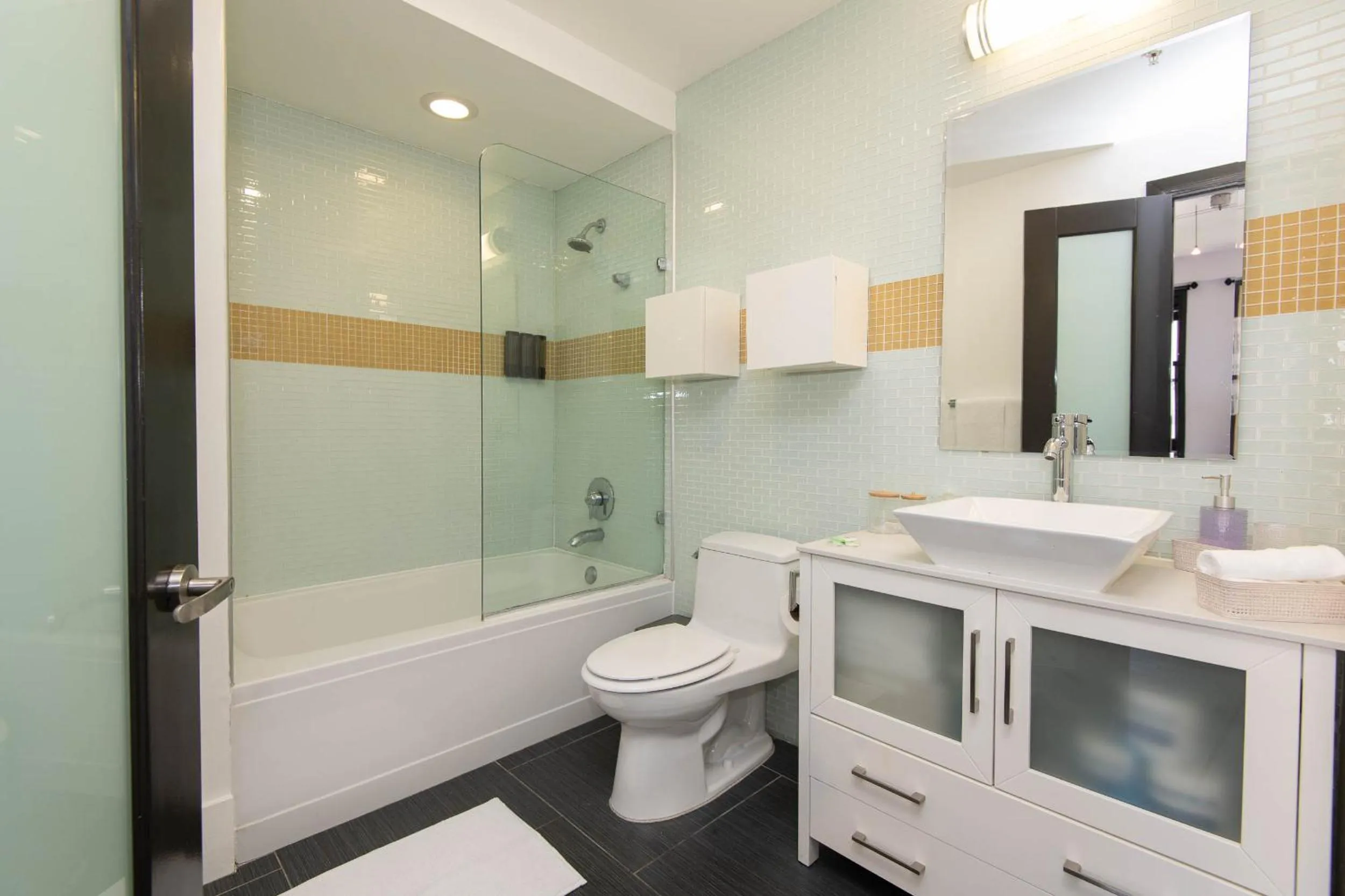 Bathroom in DTLA Boutique Hotel