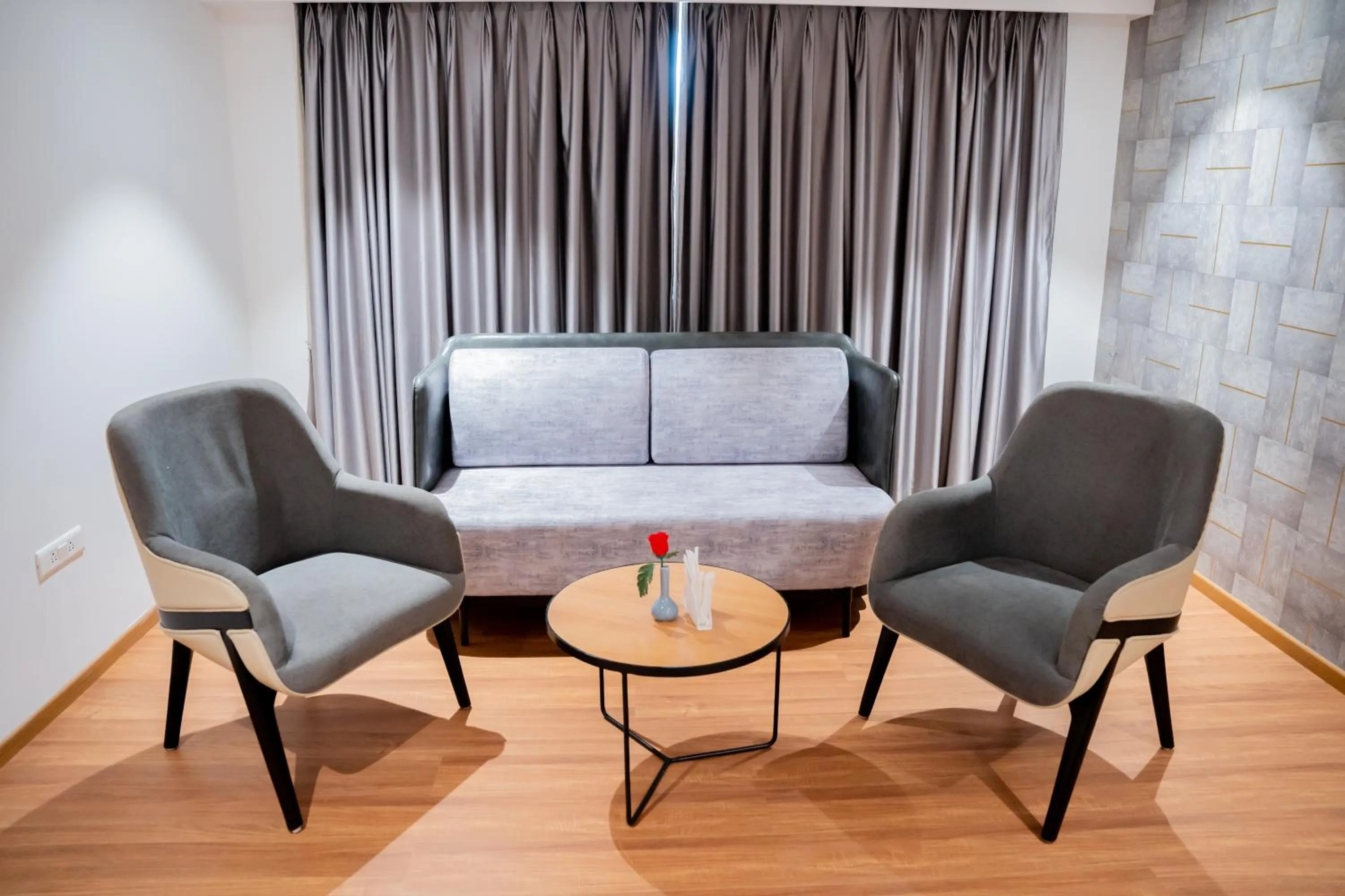 Living room in Hotel Tulips Grand