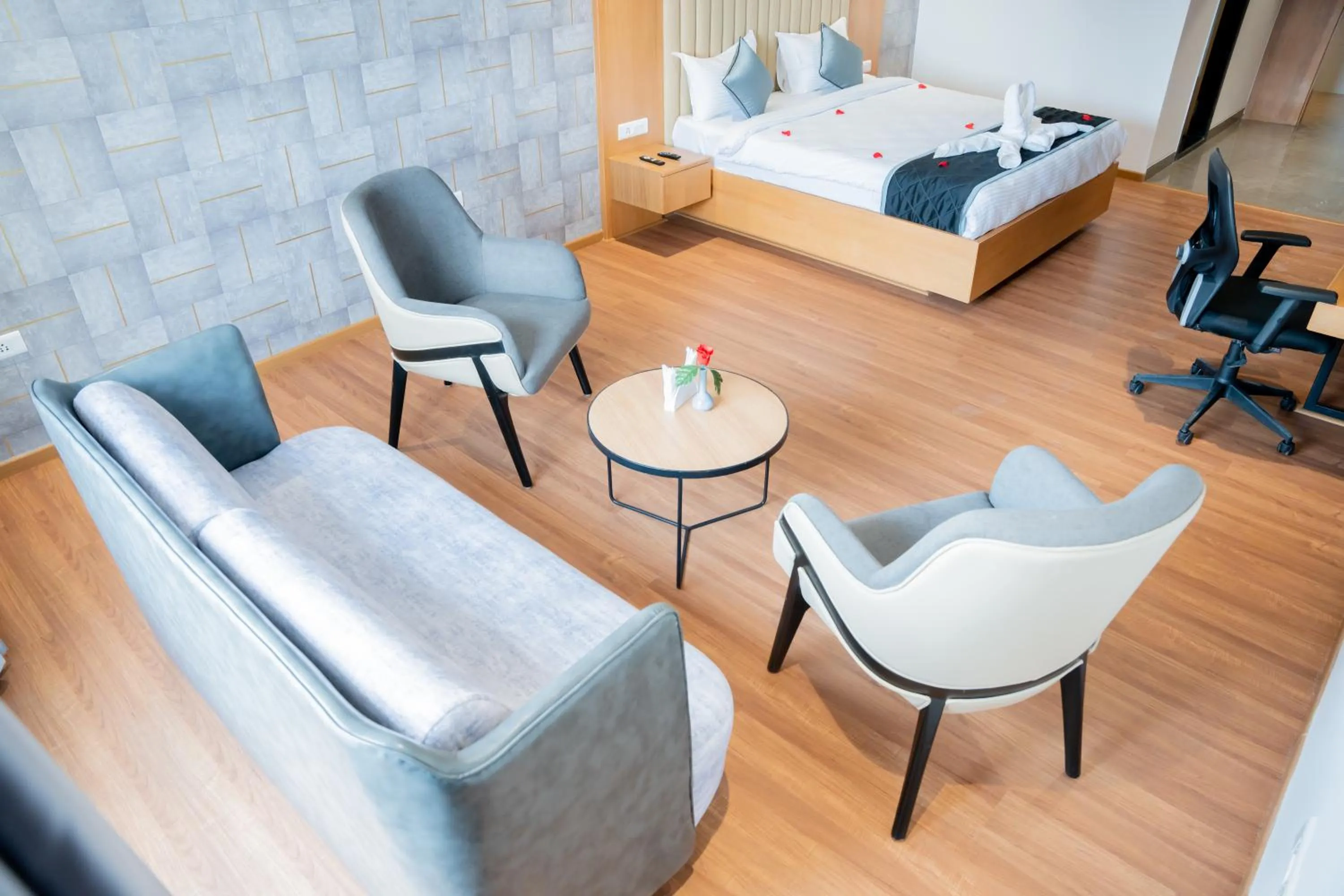 Bed in Hotel Tulips Grand