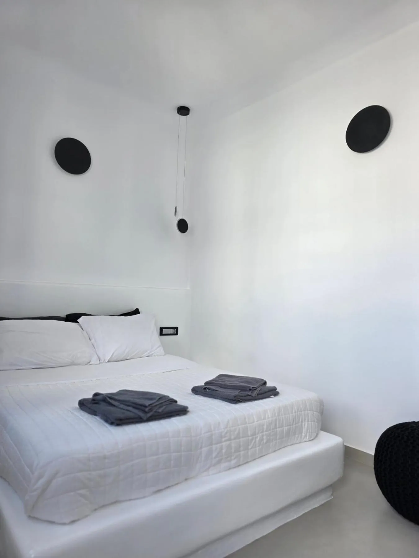 Bed in Tataki Family Hotel