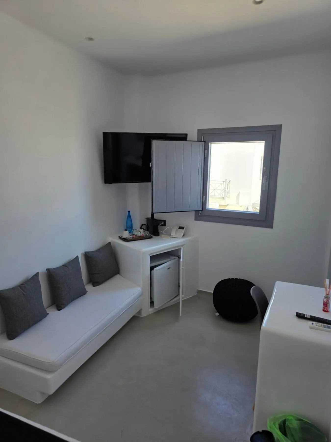 Bed in Tataki Family Hotel