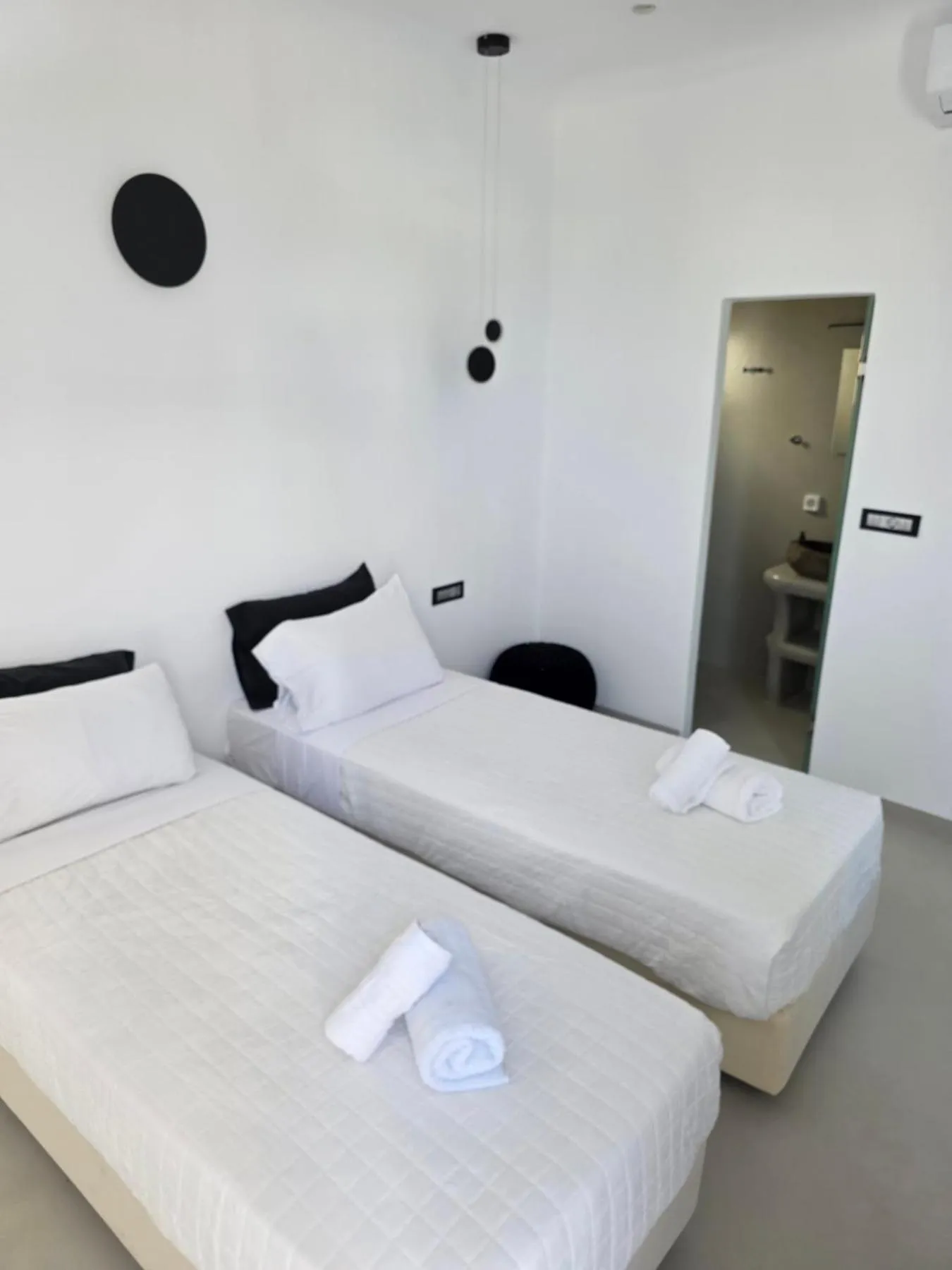 Bed in Tataki Family Hotel