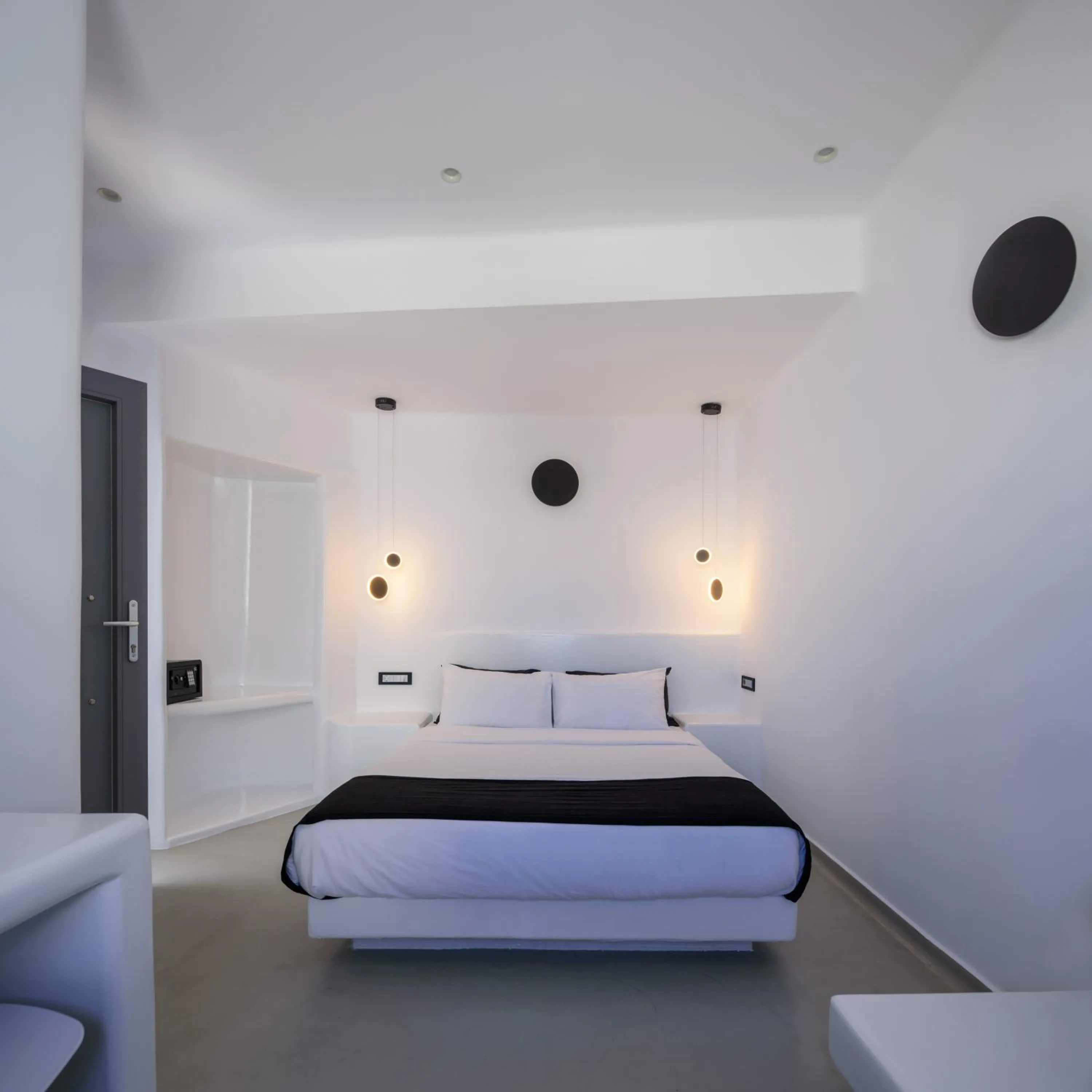 Bed in Tataki Family Hotel