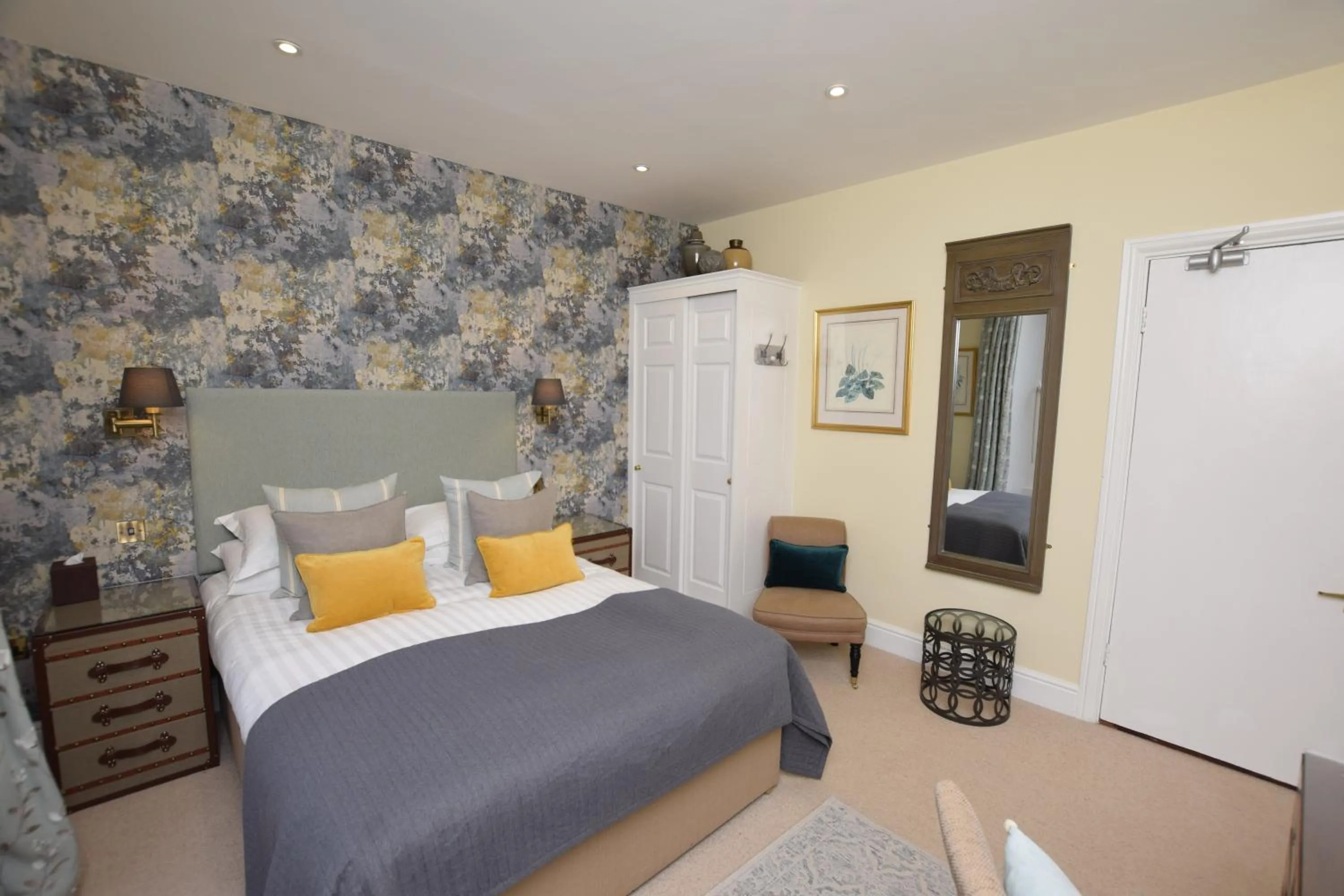 Bed in The Grasmere Hotel