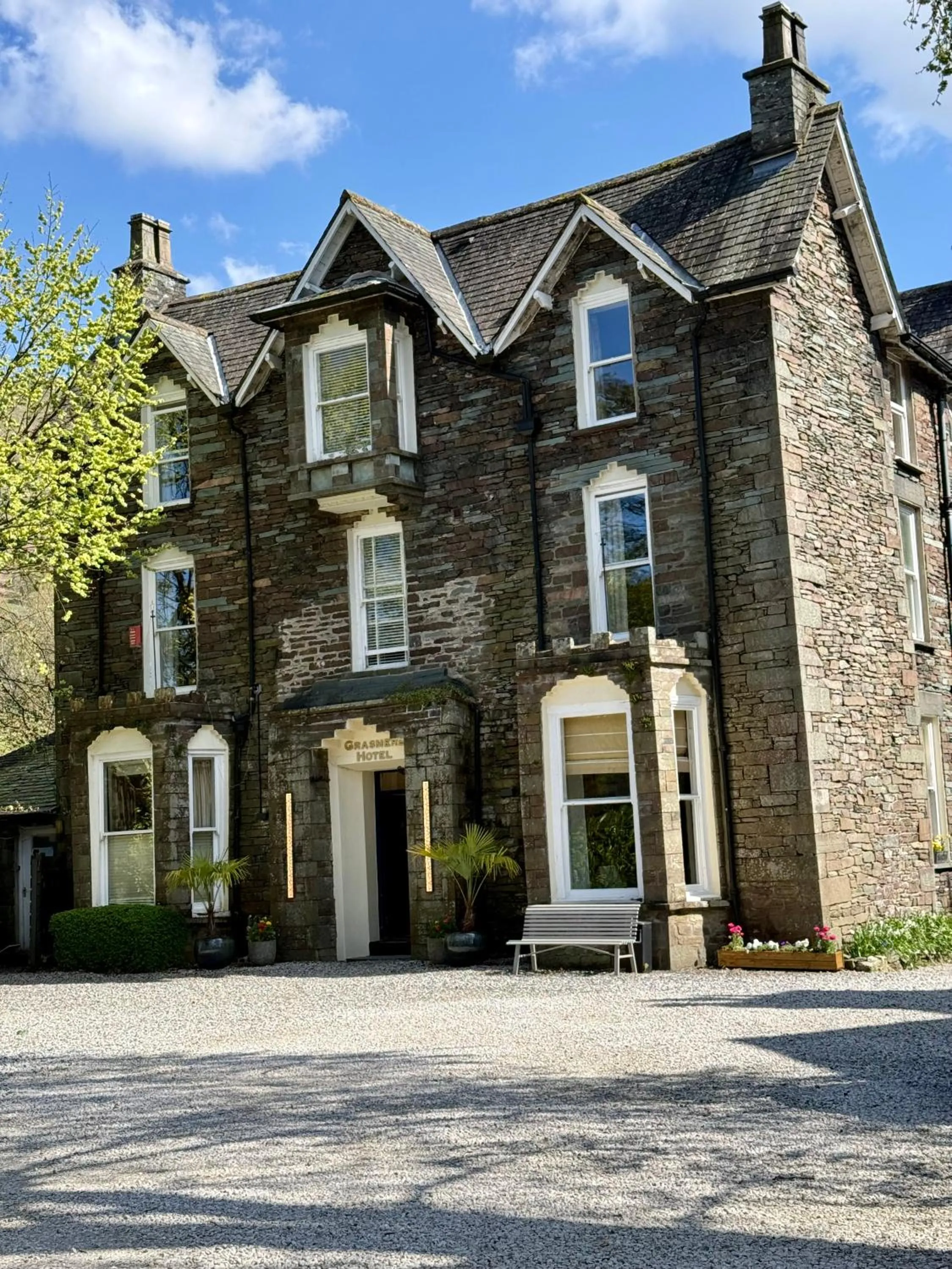 The Grasmere Hotel
