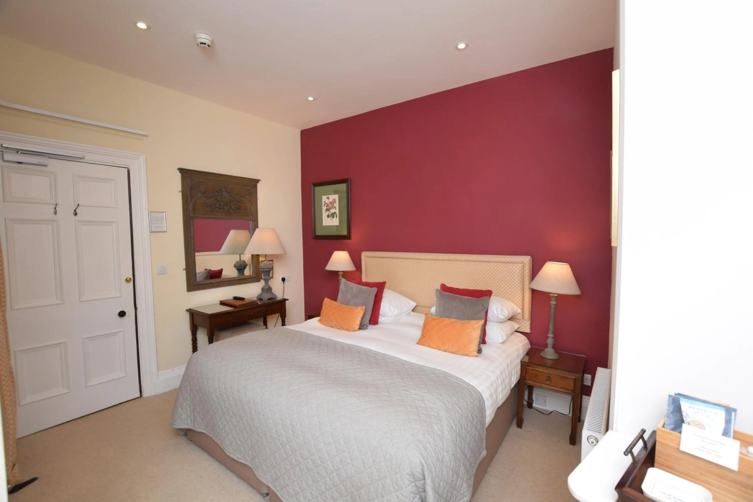 Bed in The Grasmere Hotel