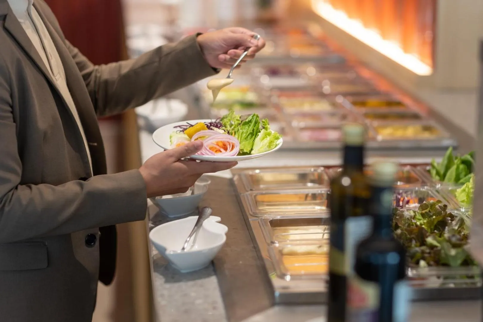 Restaurant/places to eat in Blue Hippo Hotel