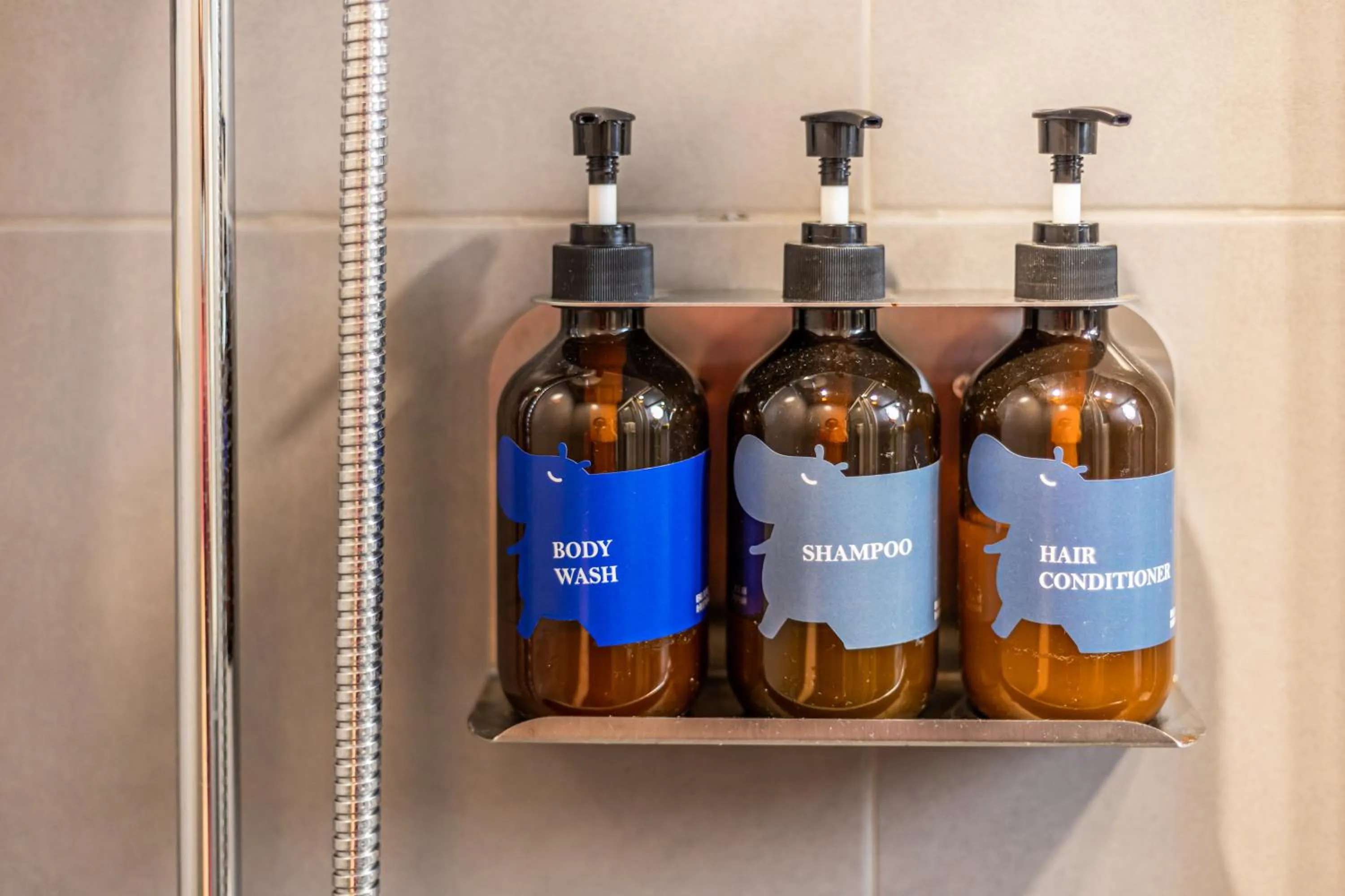 Bathroom in Blue Hippo Hotel