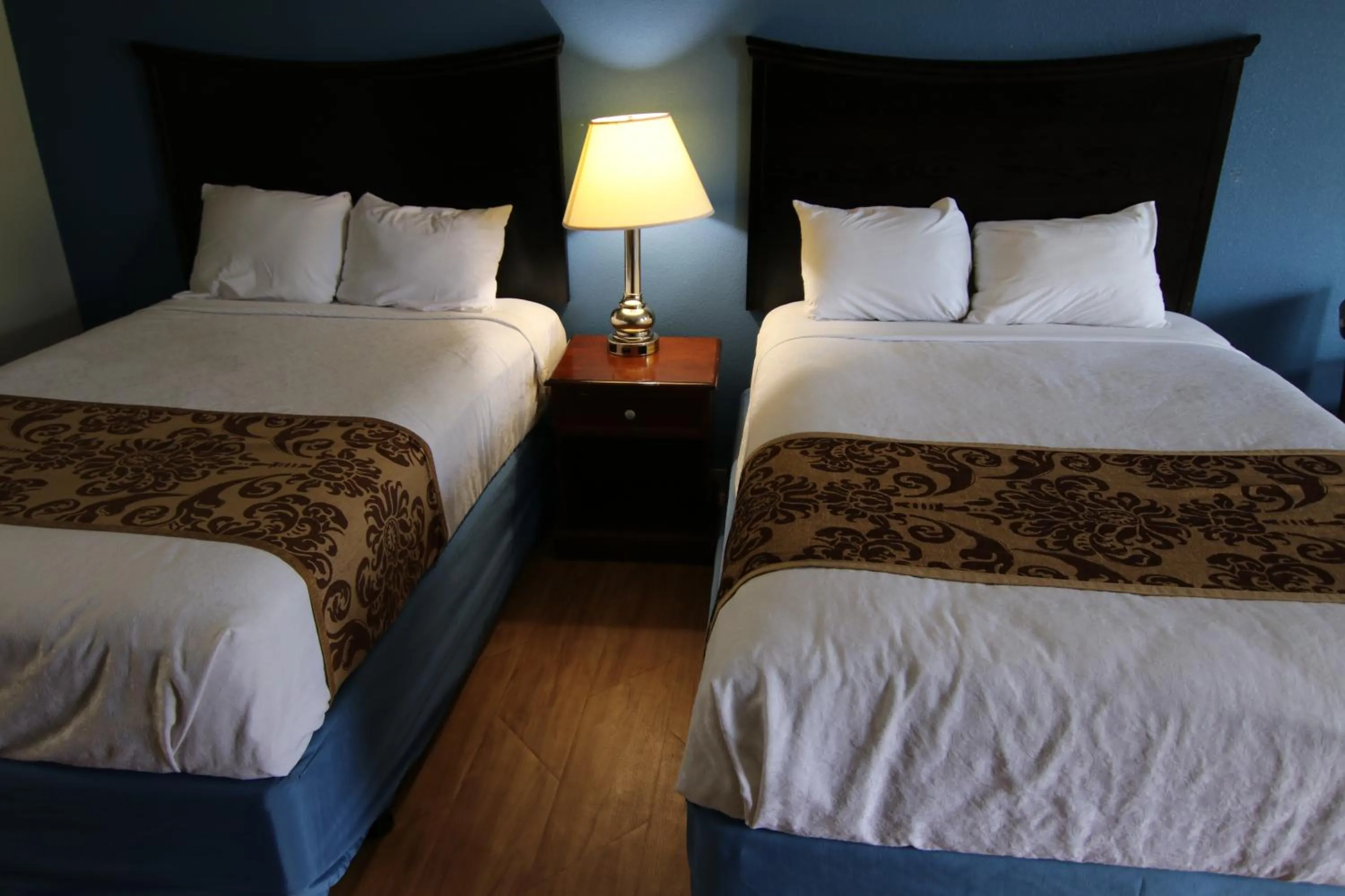 Bed in OYO Hotel Battleboro NC, I-95 Near Rocky Mount