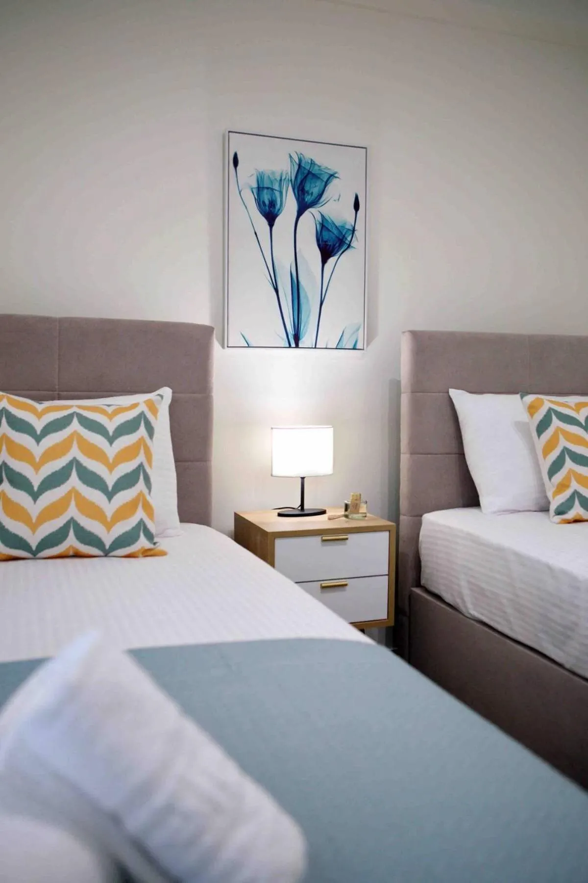 Bed in 90° - Ninety Degrees