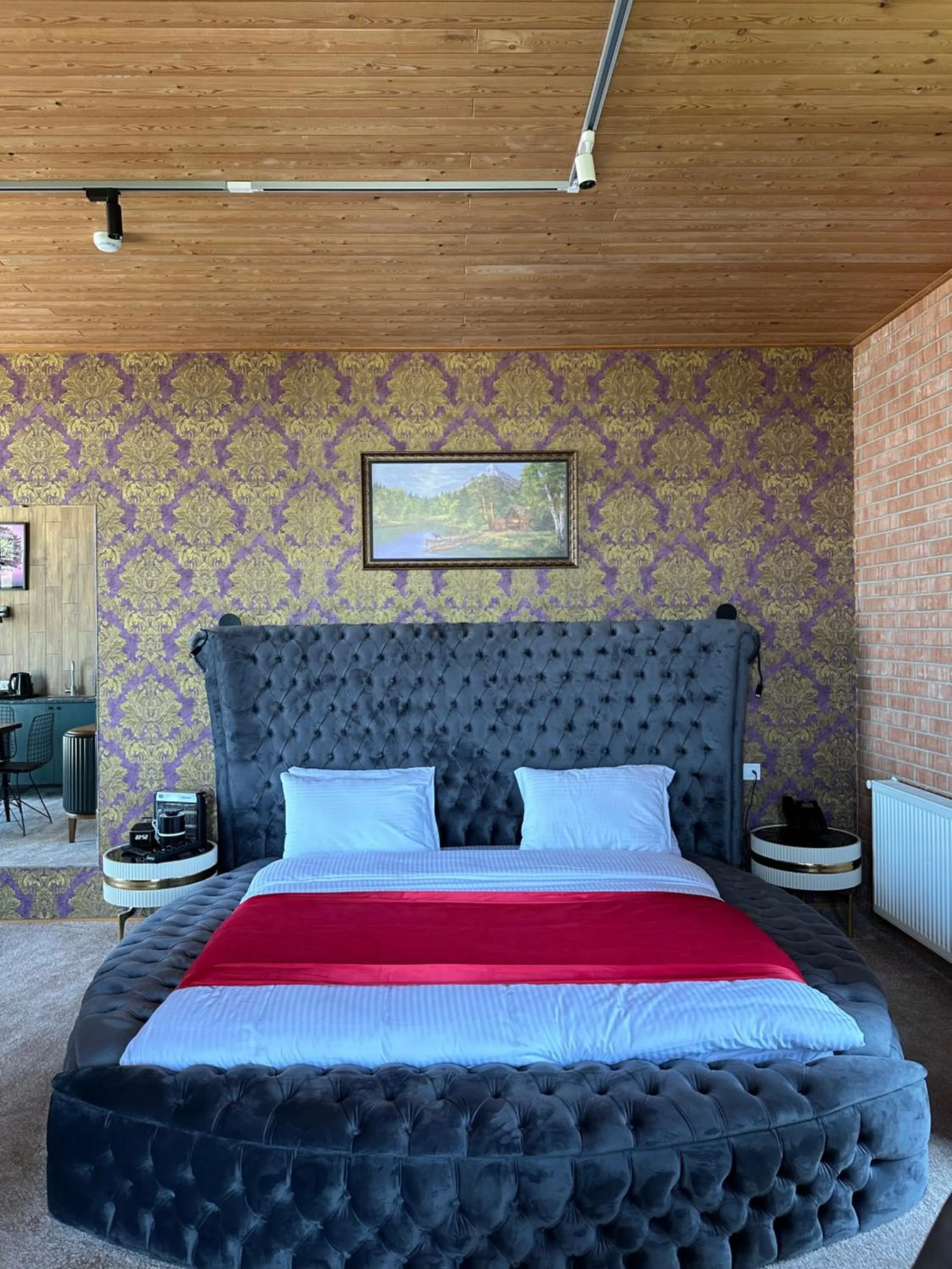 Bed in 10inn Boutique Hotel