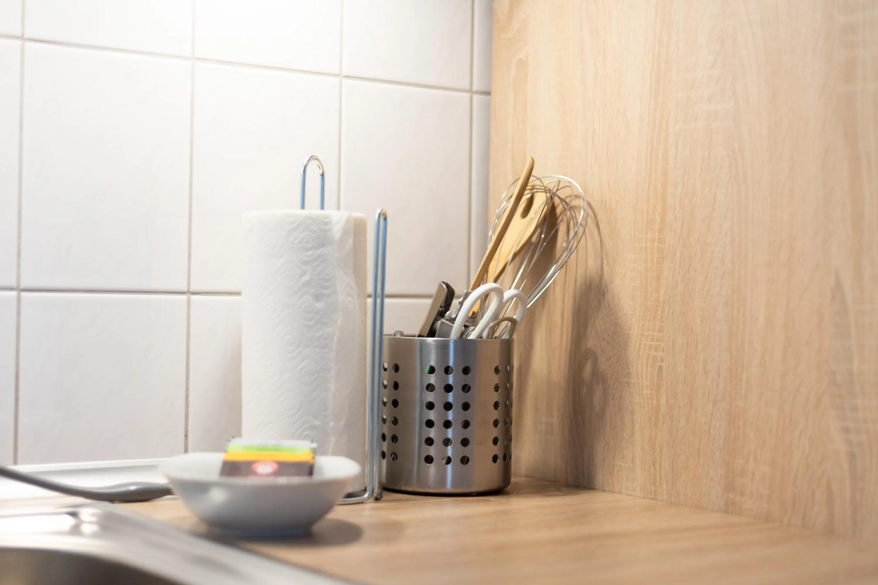 Kitchen or kitchenette in Apartments an der Oper - Innenstadt - Zentral - Küche - Wifi - Powered by Ko-Living