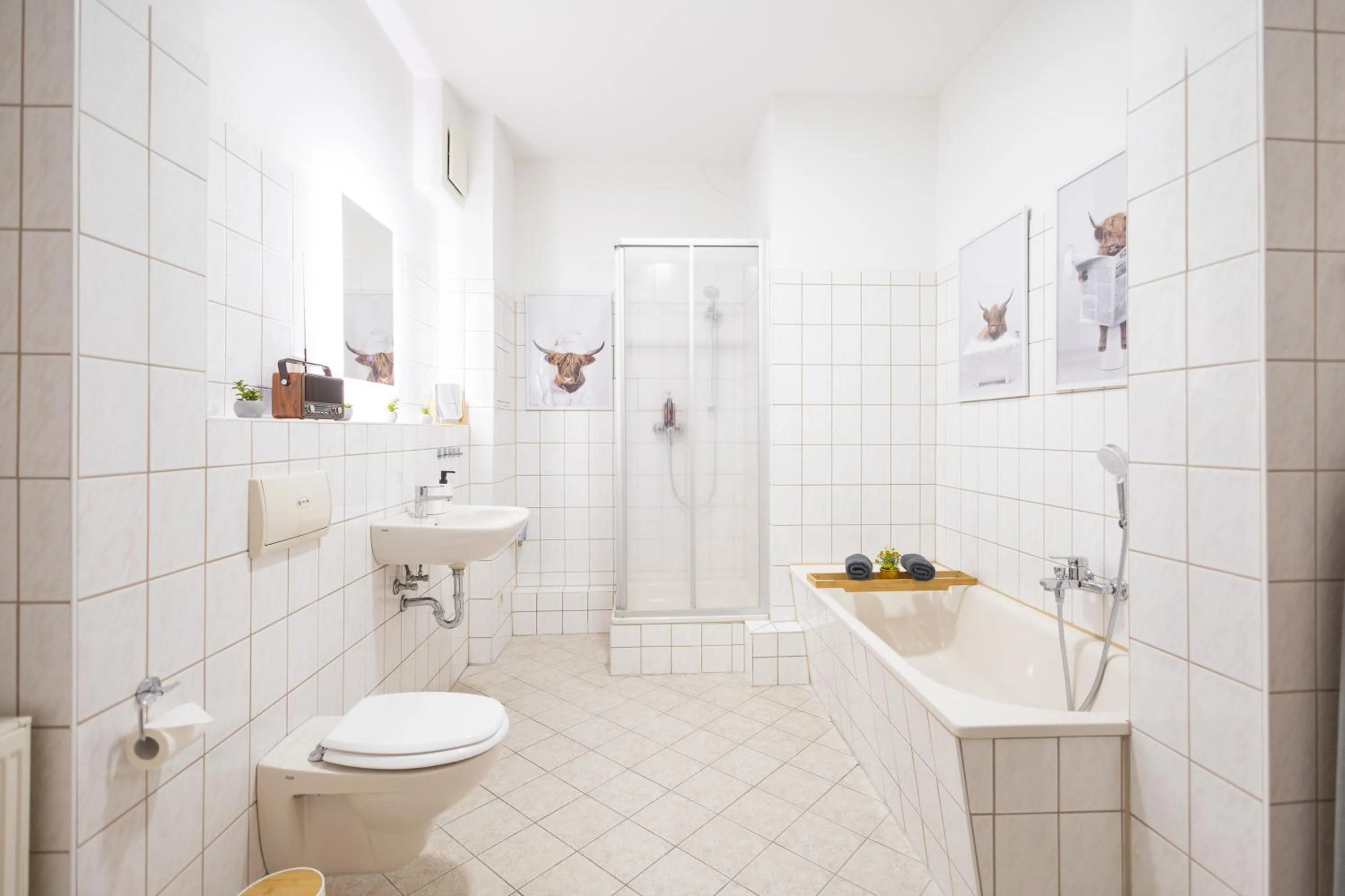 Bathroom in Apartments an der Oper - Innenstadt - Zentral - Küche - Wifi - Powered by Ko-Living