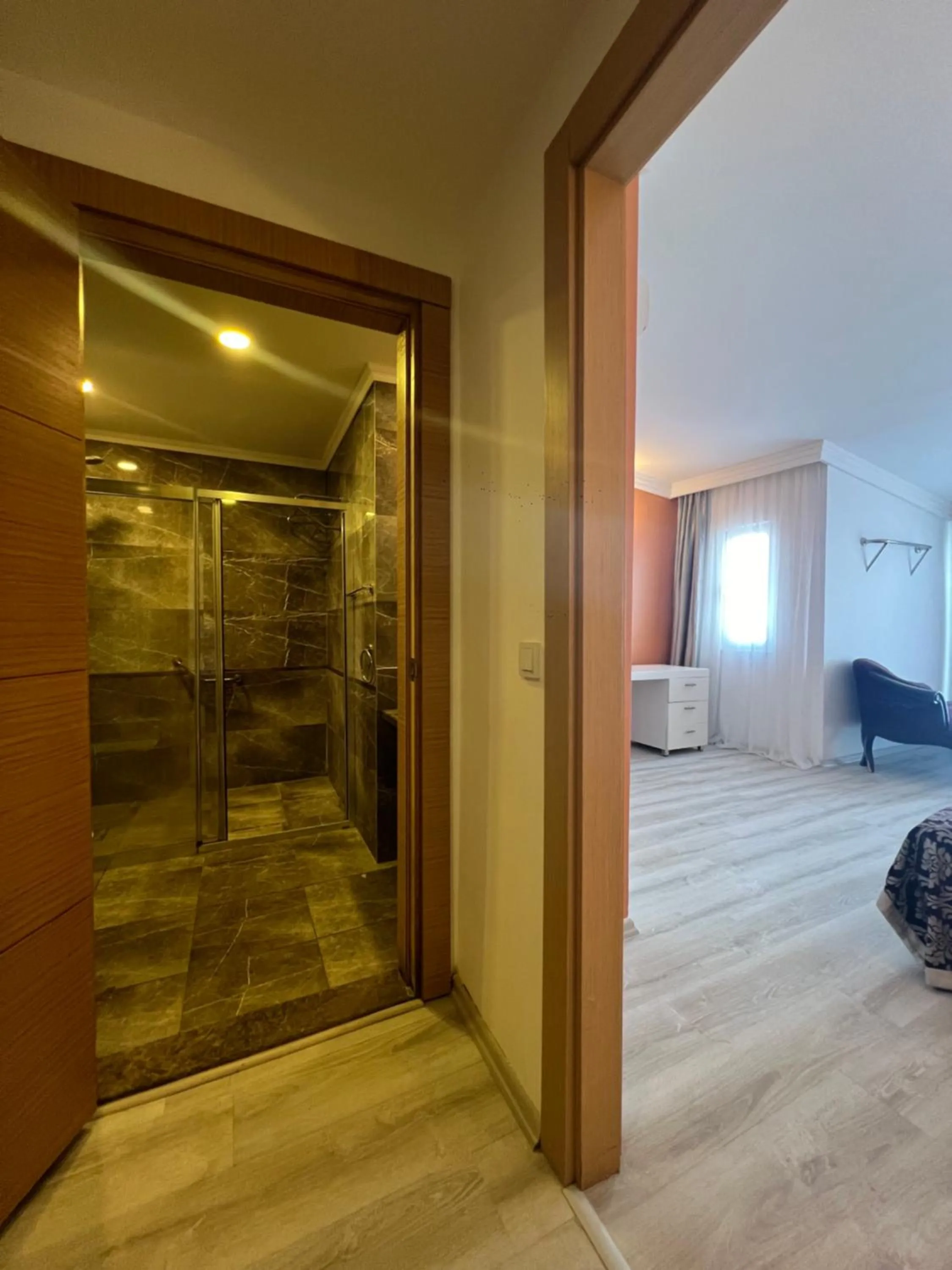 Shower in SL La Perla Hotel Kemer