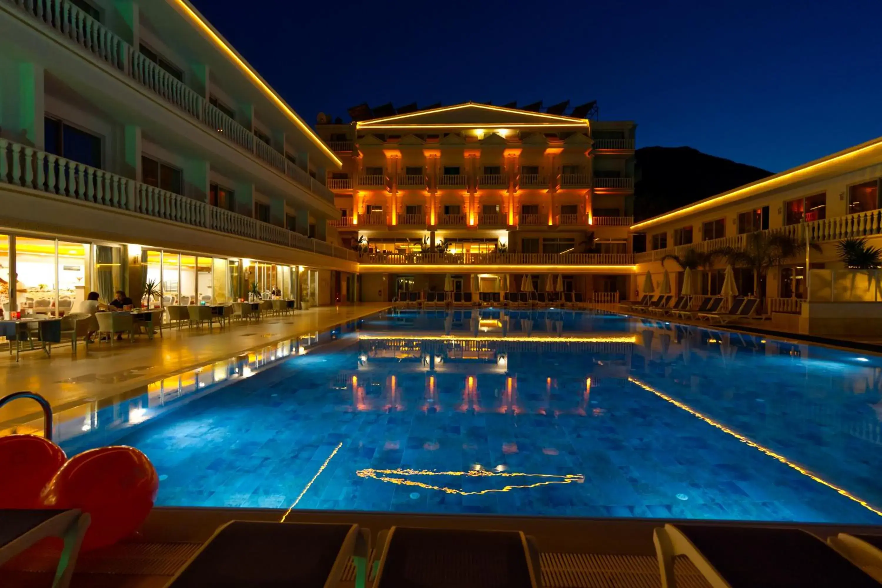 Property building in SL La Perla Hotel Kemer Property building in SL La Perla Hotel Kemer