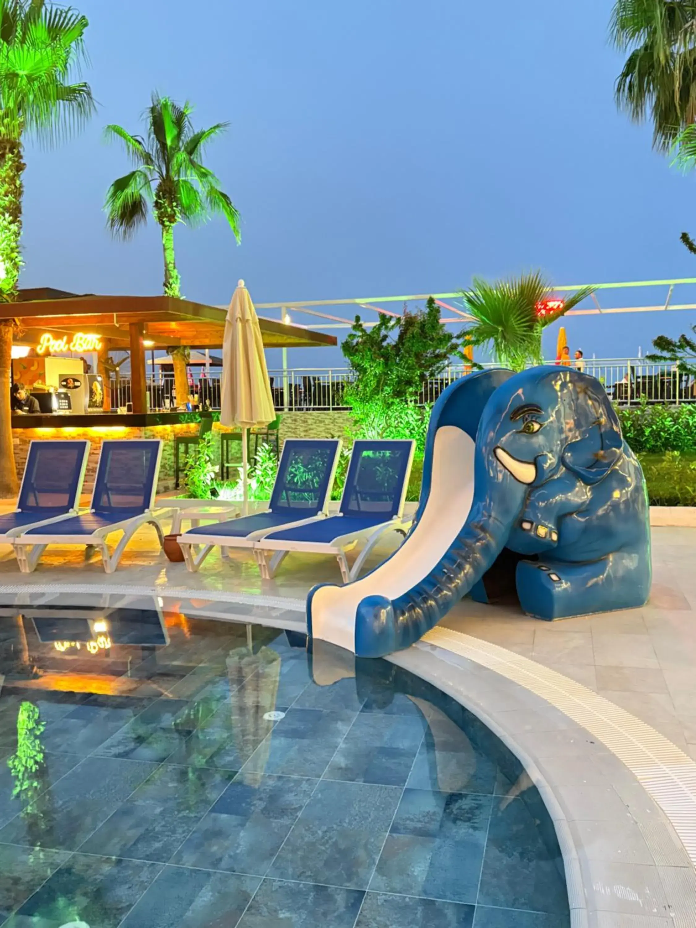 sunbed in SL La Perla Hotel Kemer sunbed in SL La Perla Hotel Kemer